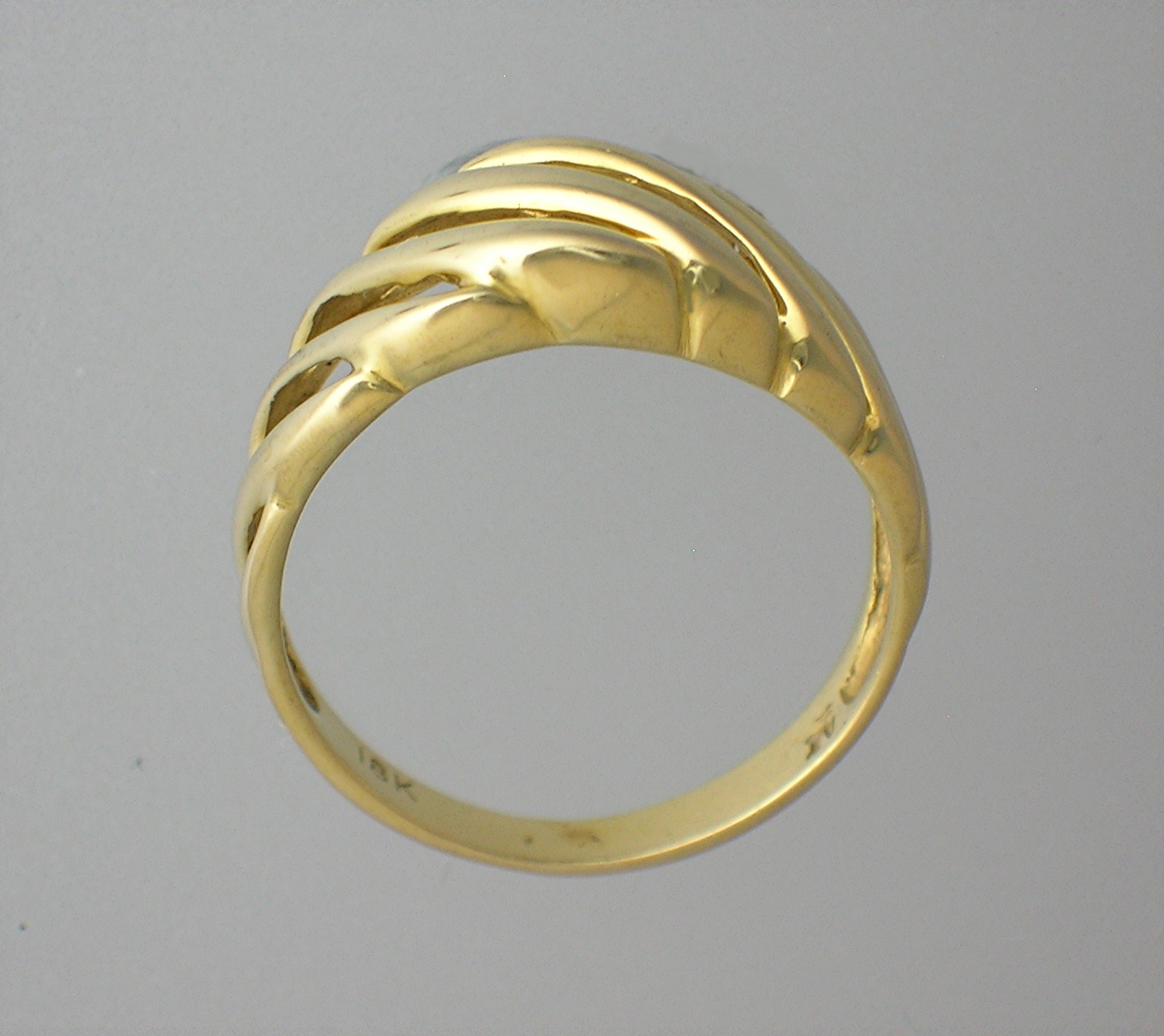 RING 18K Ladies Yellow  GOLD