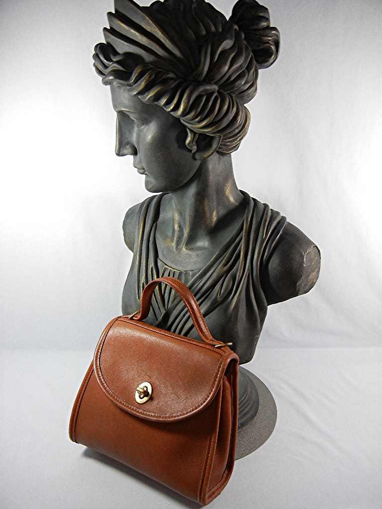 Bag COACHLeather BRITISH TAN  Small Purse