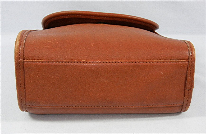 Bag COACHLeather BRITISH TAN  Small Purse
