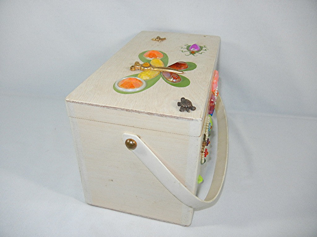 Enid Collins Texas Flora and Fauna Box bag