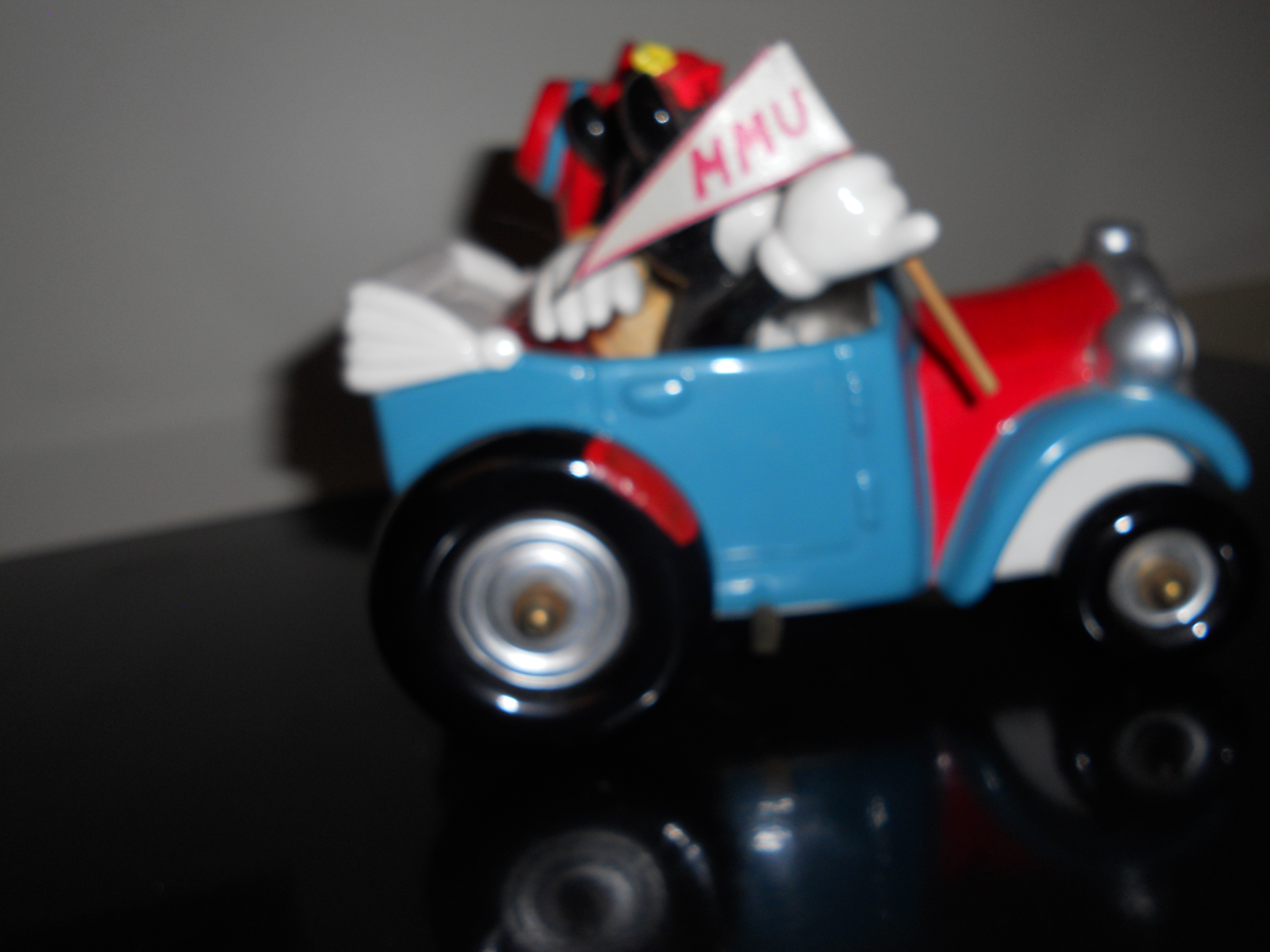 Mickey and Minnie Disney Musical Car Schmid