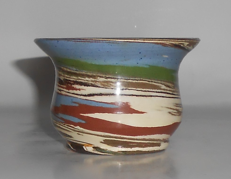VINTAGE Desert Sands Art Pottery  Cabinet Vase