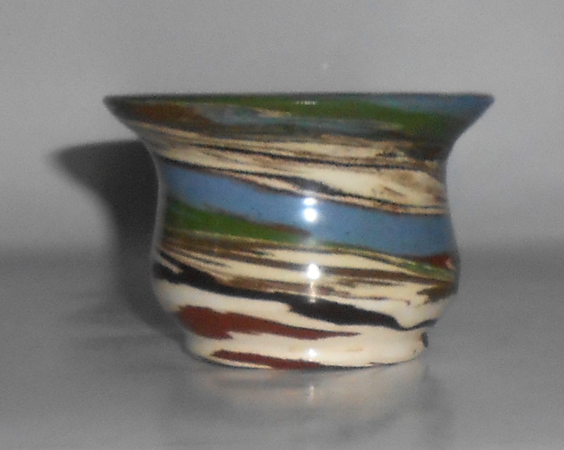 VINTAGE Desert Sands Art Pottery  Cabinet Vase