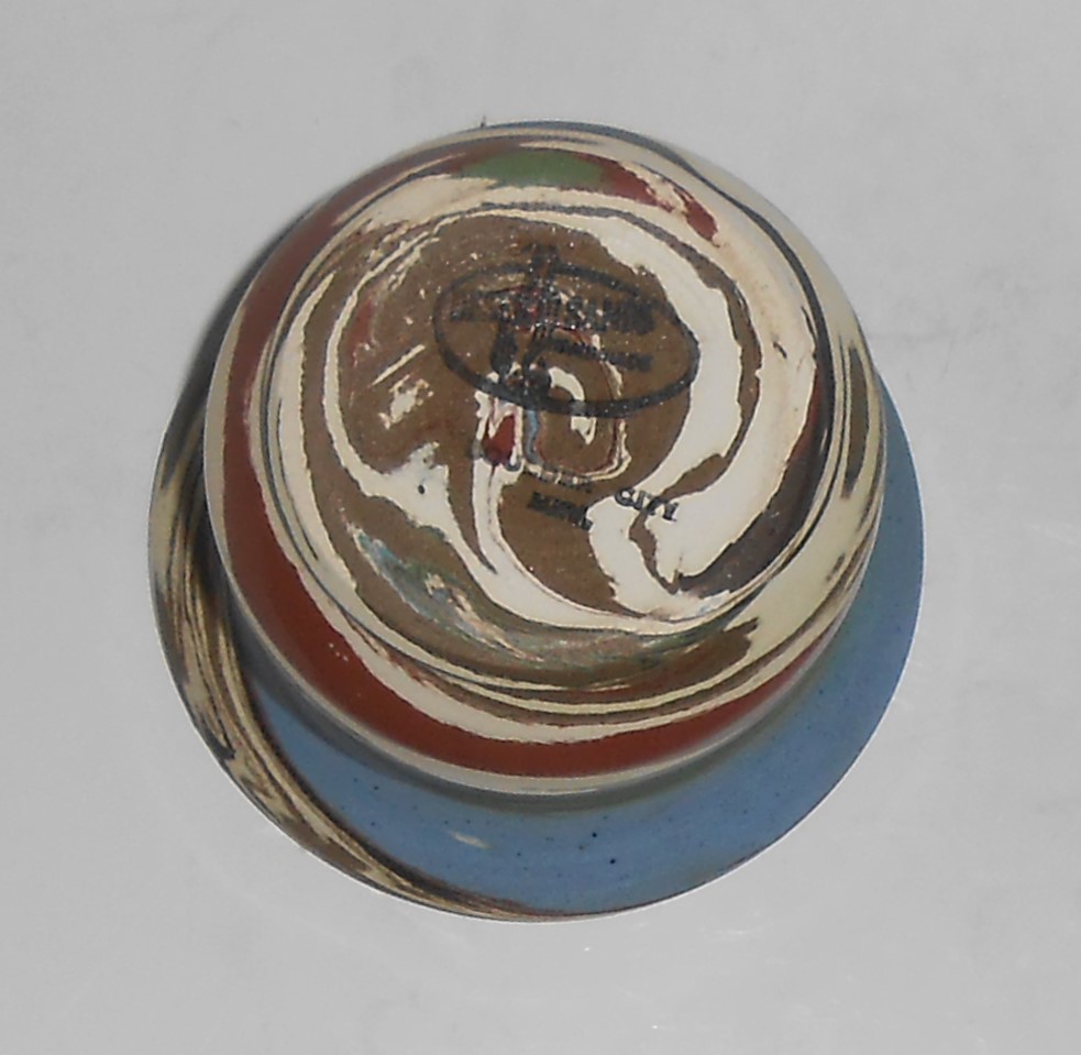VINTAGE Desert Sands Art Pottery  Cabinet Vase
