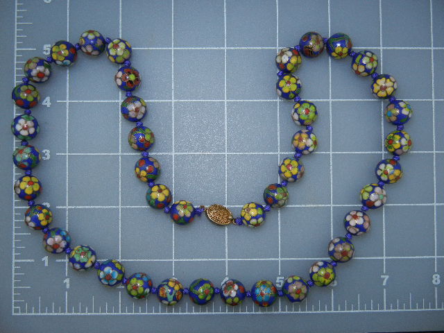 Cloisinee Blue Green Yellow Red Beads Necklace Hand Kno