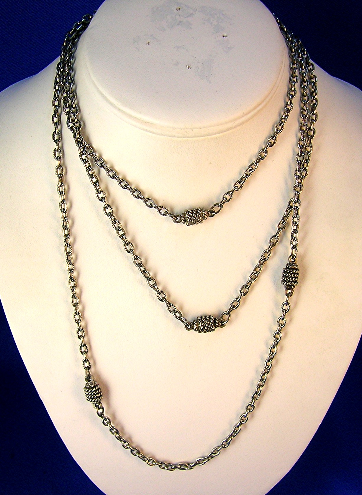 Silver Vintage Muff Chain Necklace
