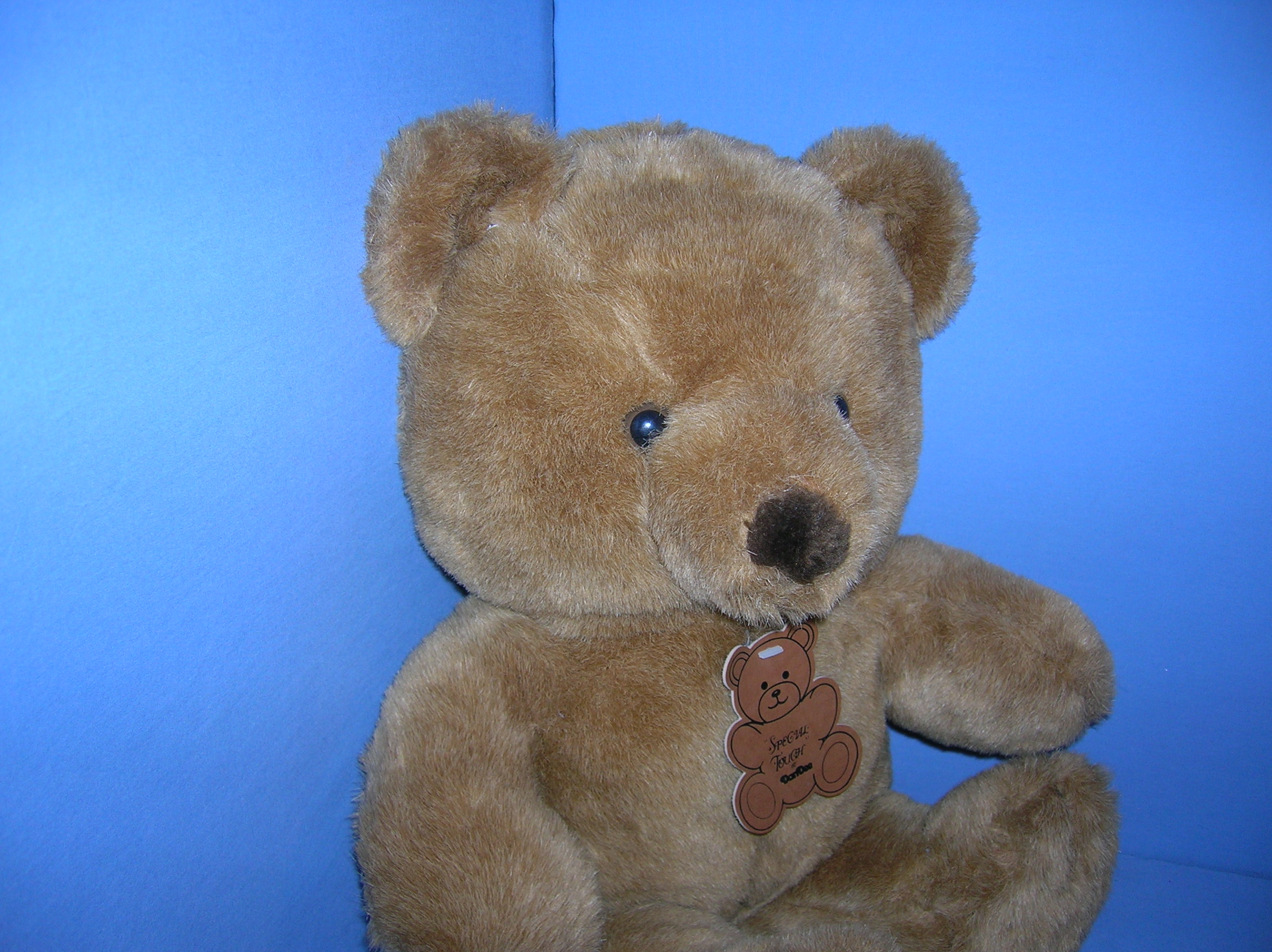 16 Inch Soft Cuddly Dan Dee Brown  Bear