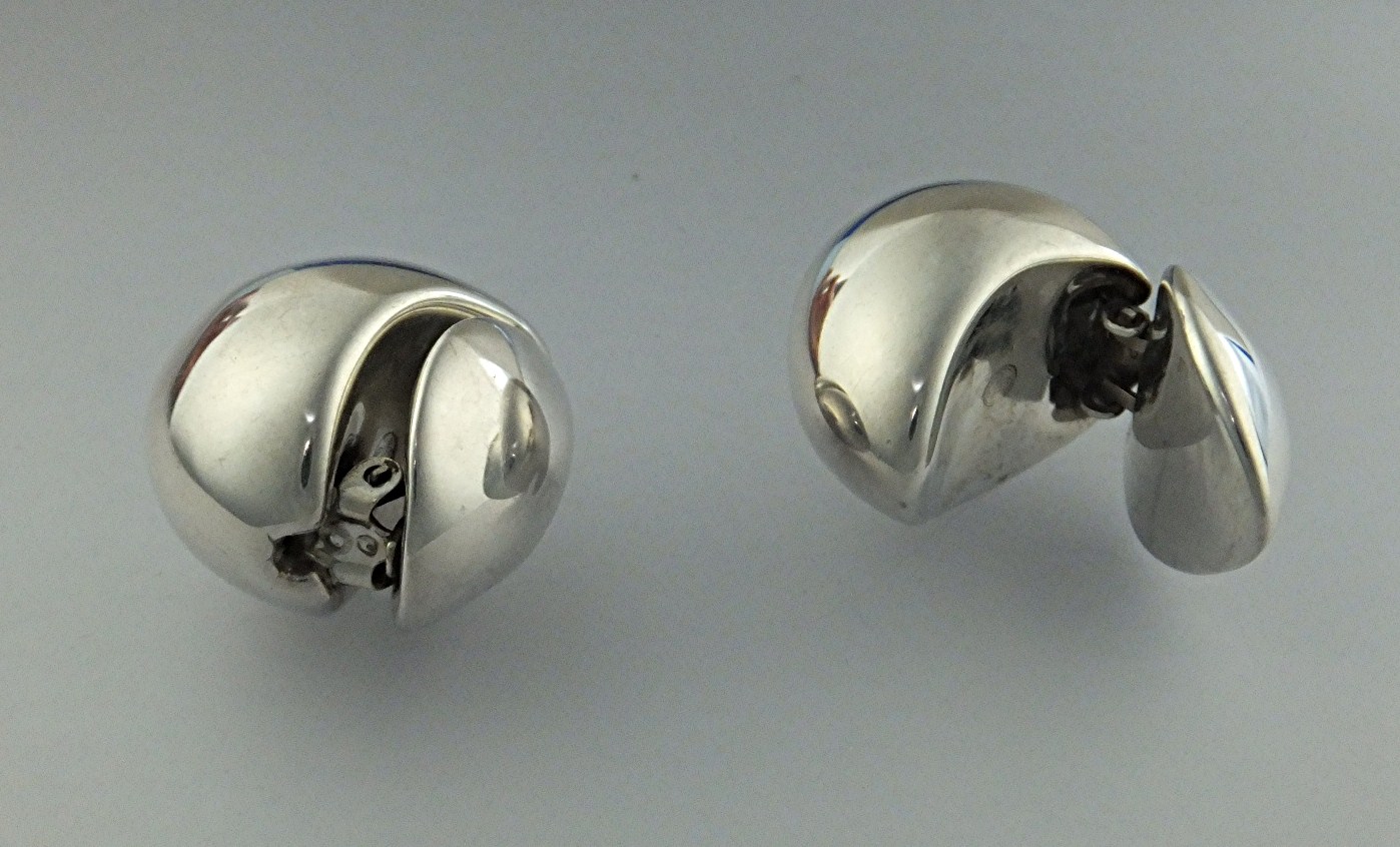 Earrings Sterling Silver Double Dome Clip Signed J