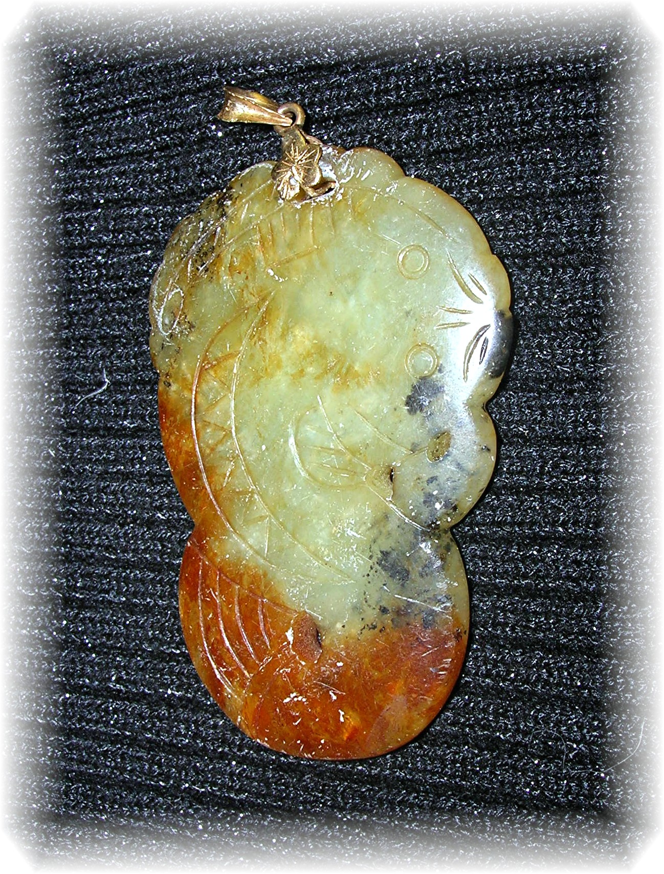 Pendant Carved 14K Gold and JADE