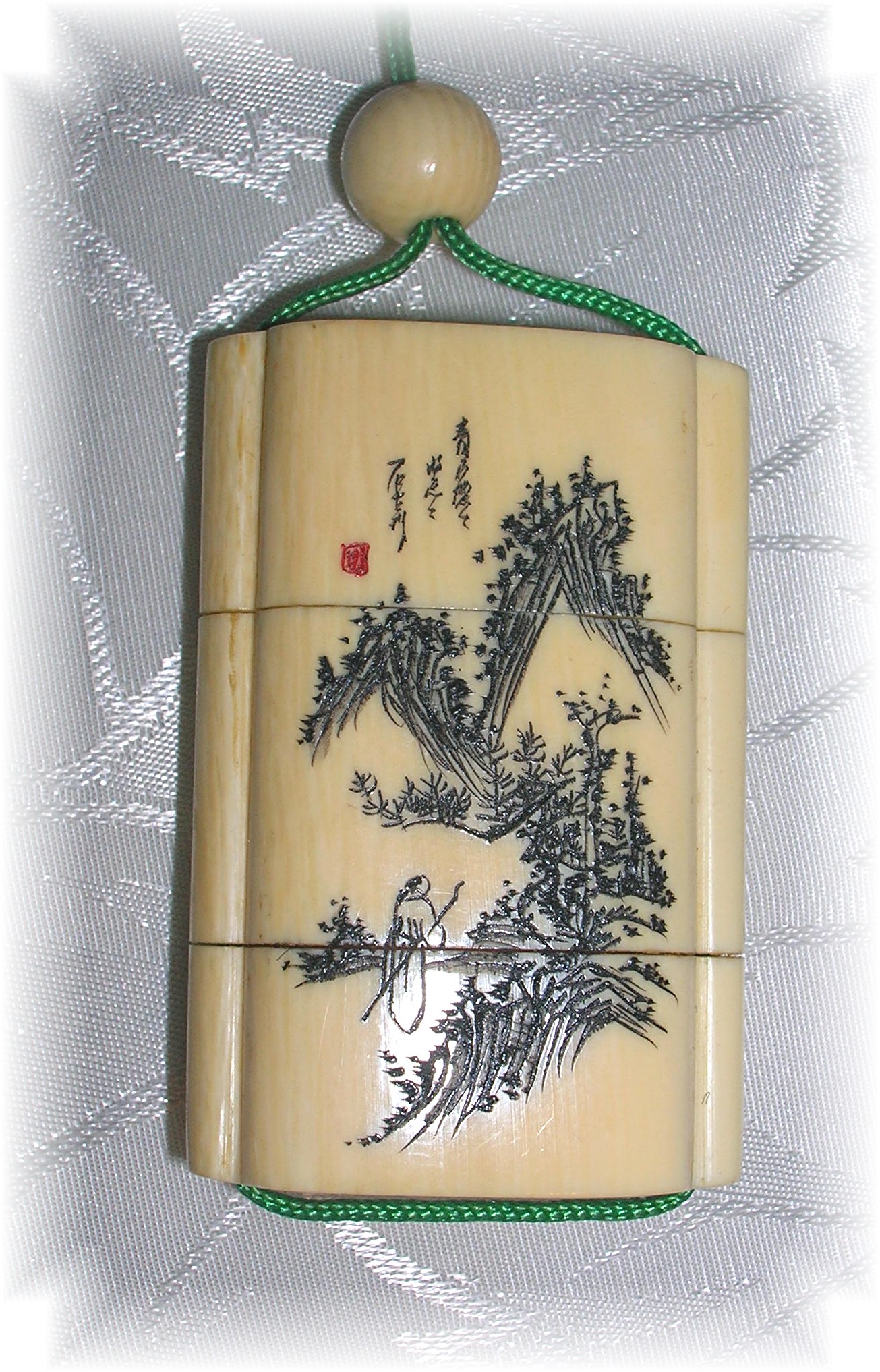 Japanese 3 Compartment 1 5/8 Inches Ivory Inro