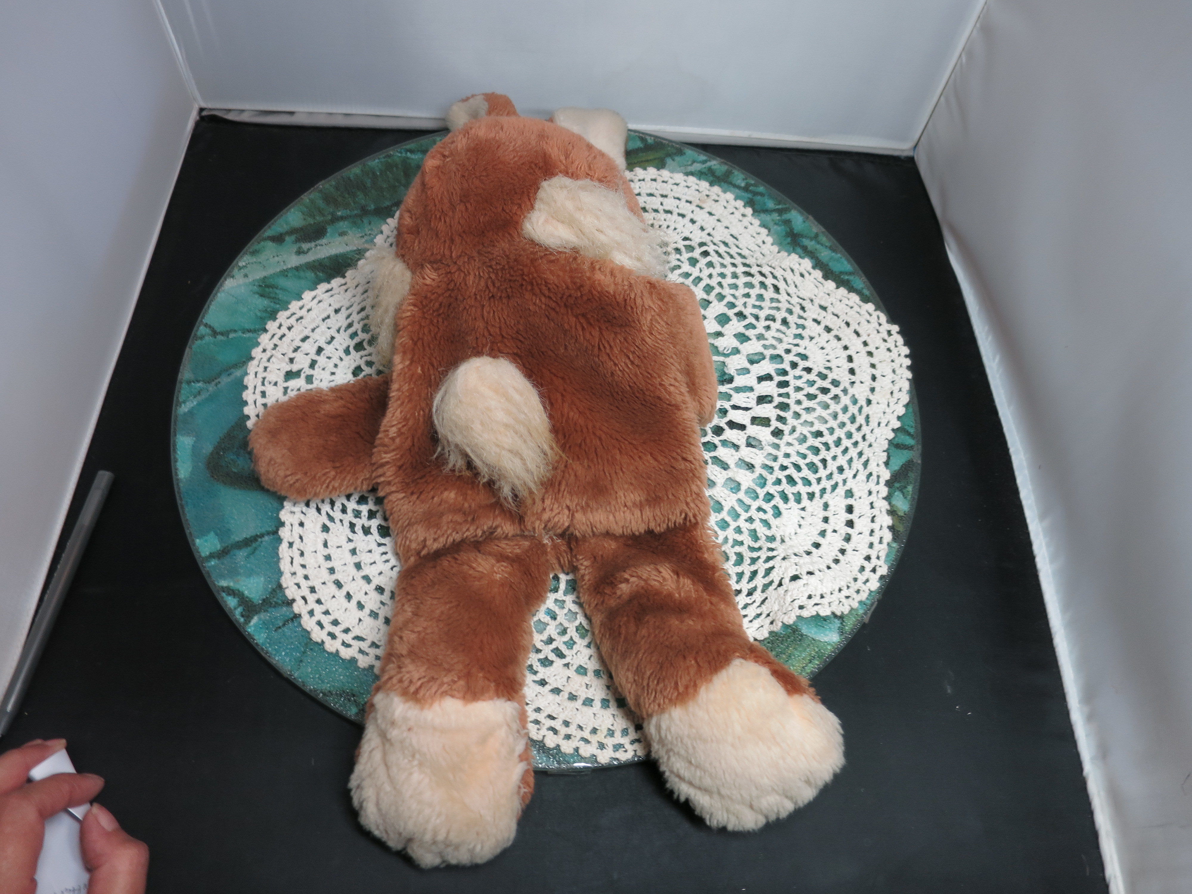 Vintage R. Dakin Bunny Rabbit Hand Puppet Stuffed Plush 1982