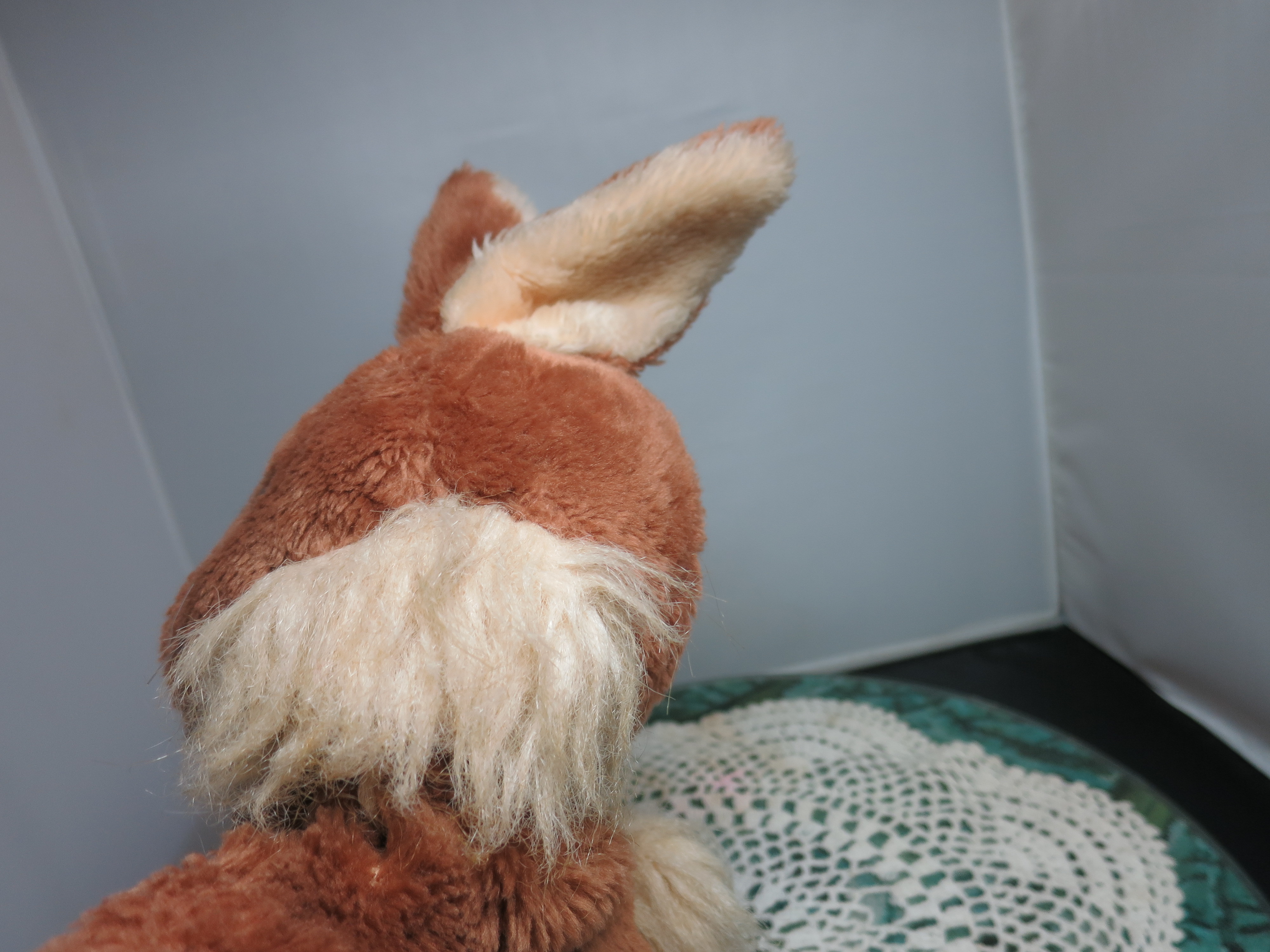 Vintage R. Dakin Bunny Rabbit Hand Puppet Stuffed Plush 1982