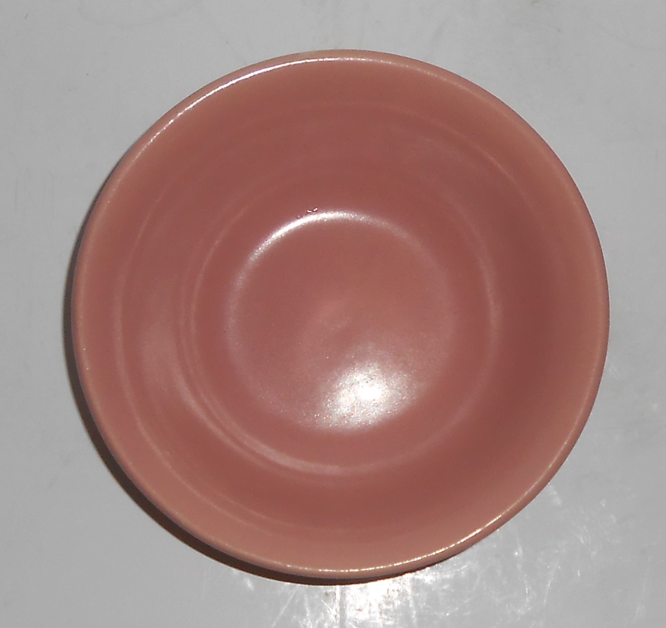 Bauer Pottery La Linda Matte Pink Fruit Bowl