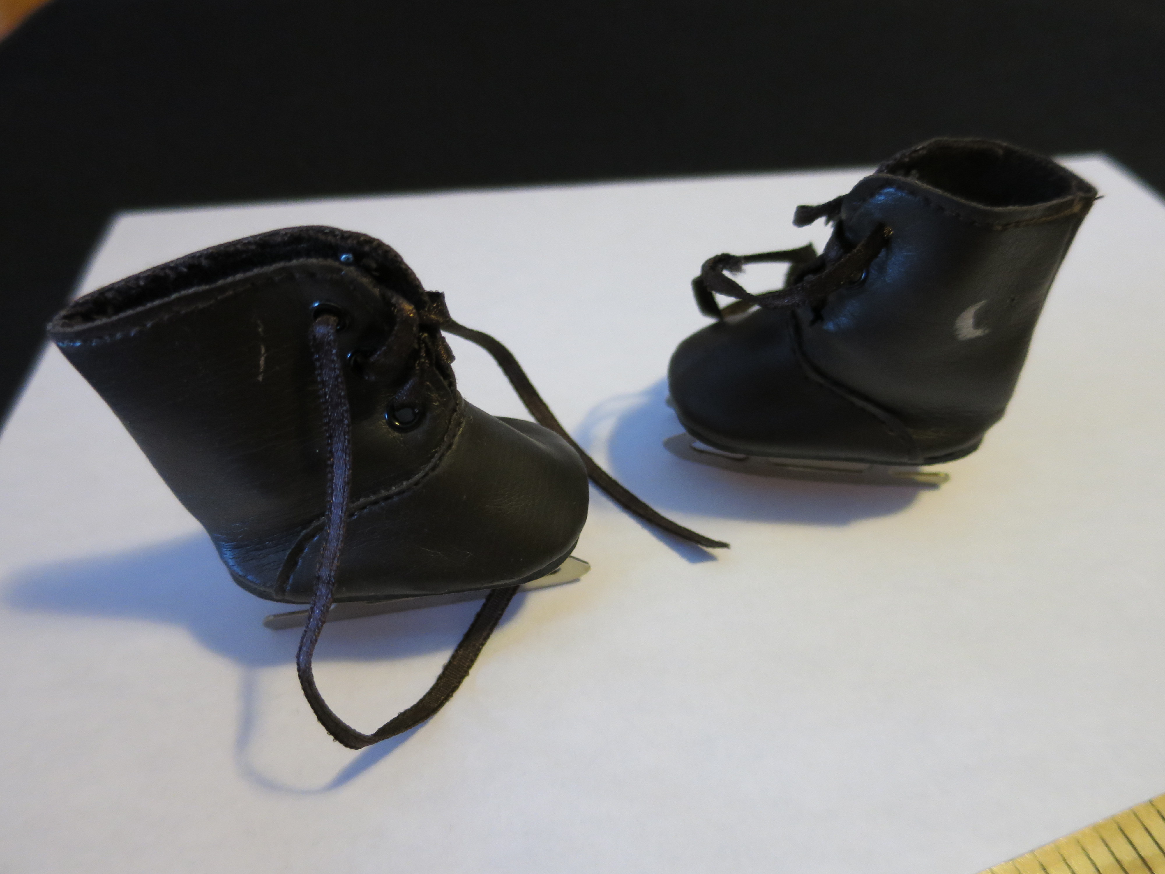Doll Accessories Ice Skates boots double blade Brown