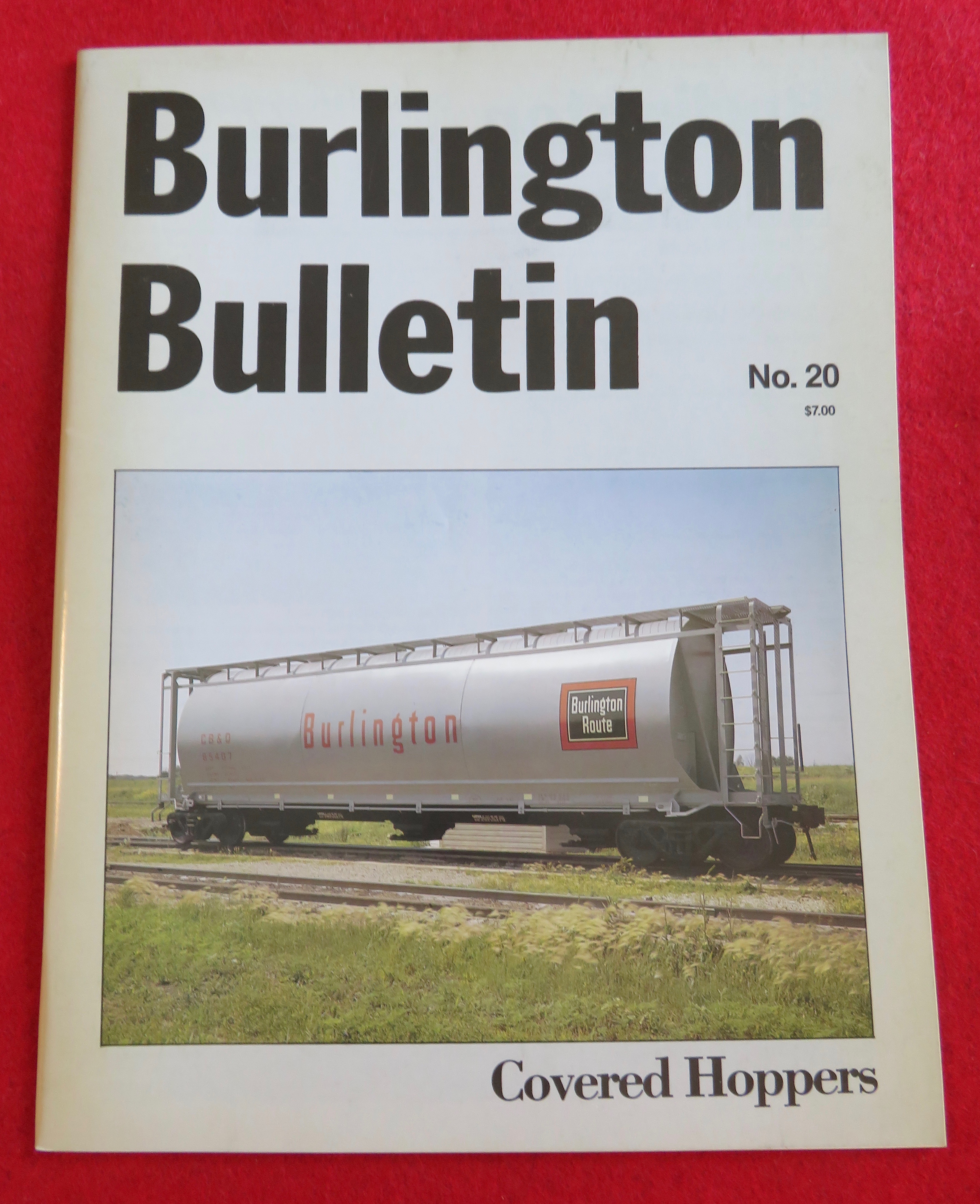 Burlington Bulletin Magazine 1989 Covered Hoppers