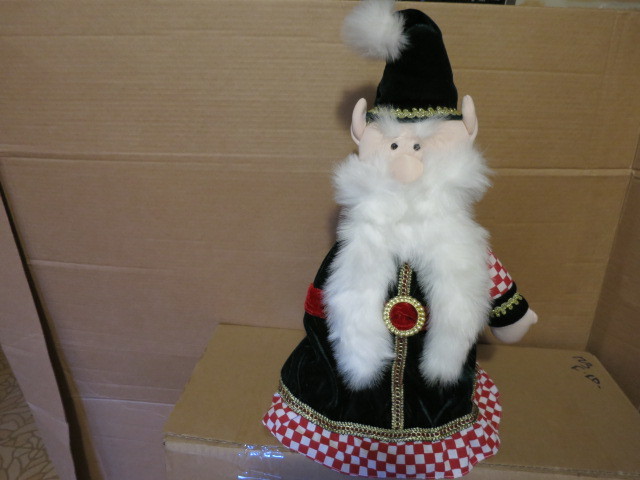 Exclusive Christmas Around The World Elf Tree Topper/Wine Bottle