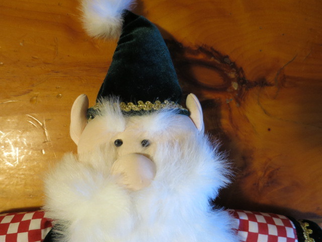 Exclusive Christmas Around The World Elf Tree Topper/Wine Bottle