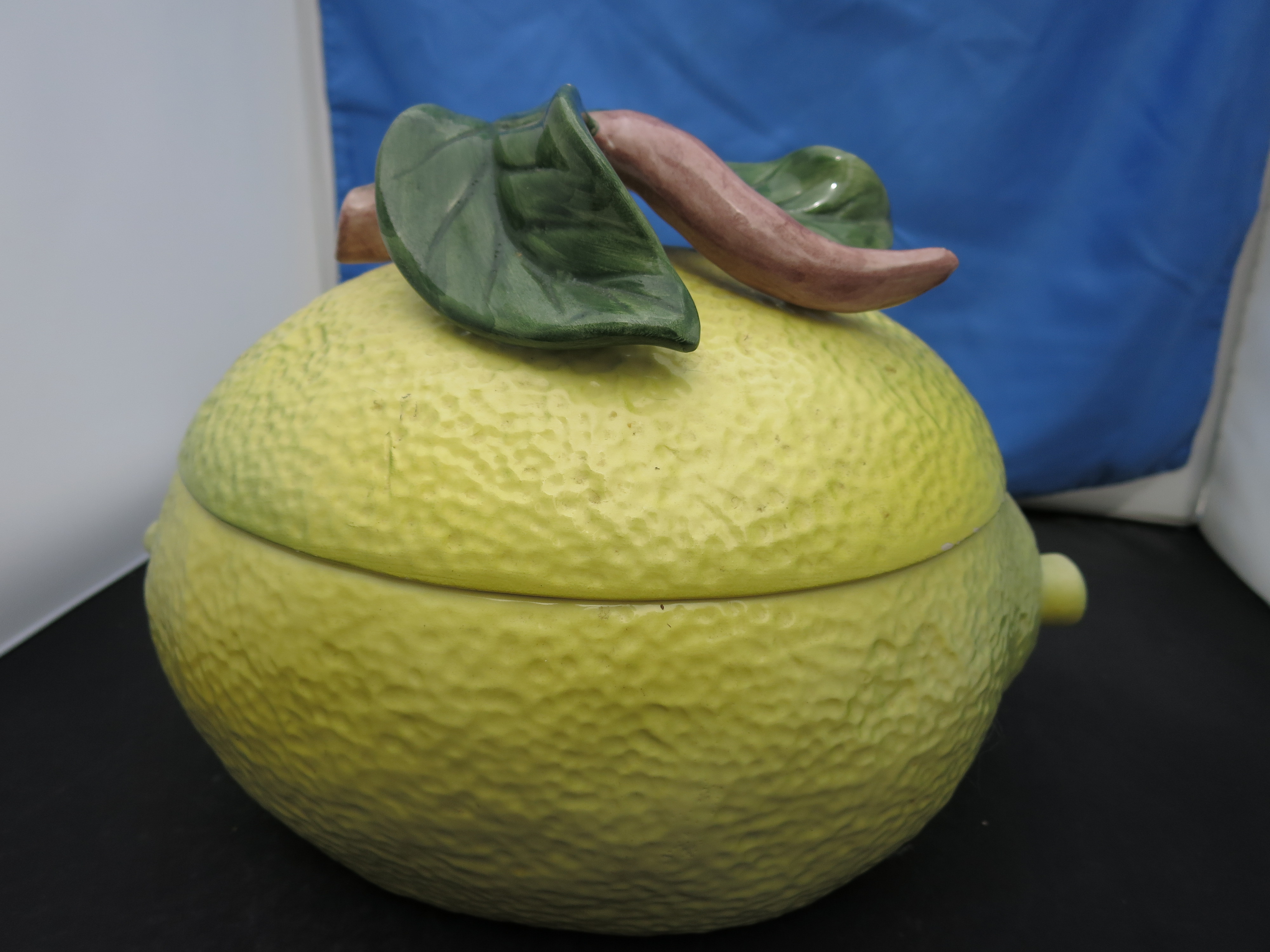 Lemon Cookie Jar harder to find version maker unmarked