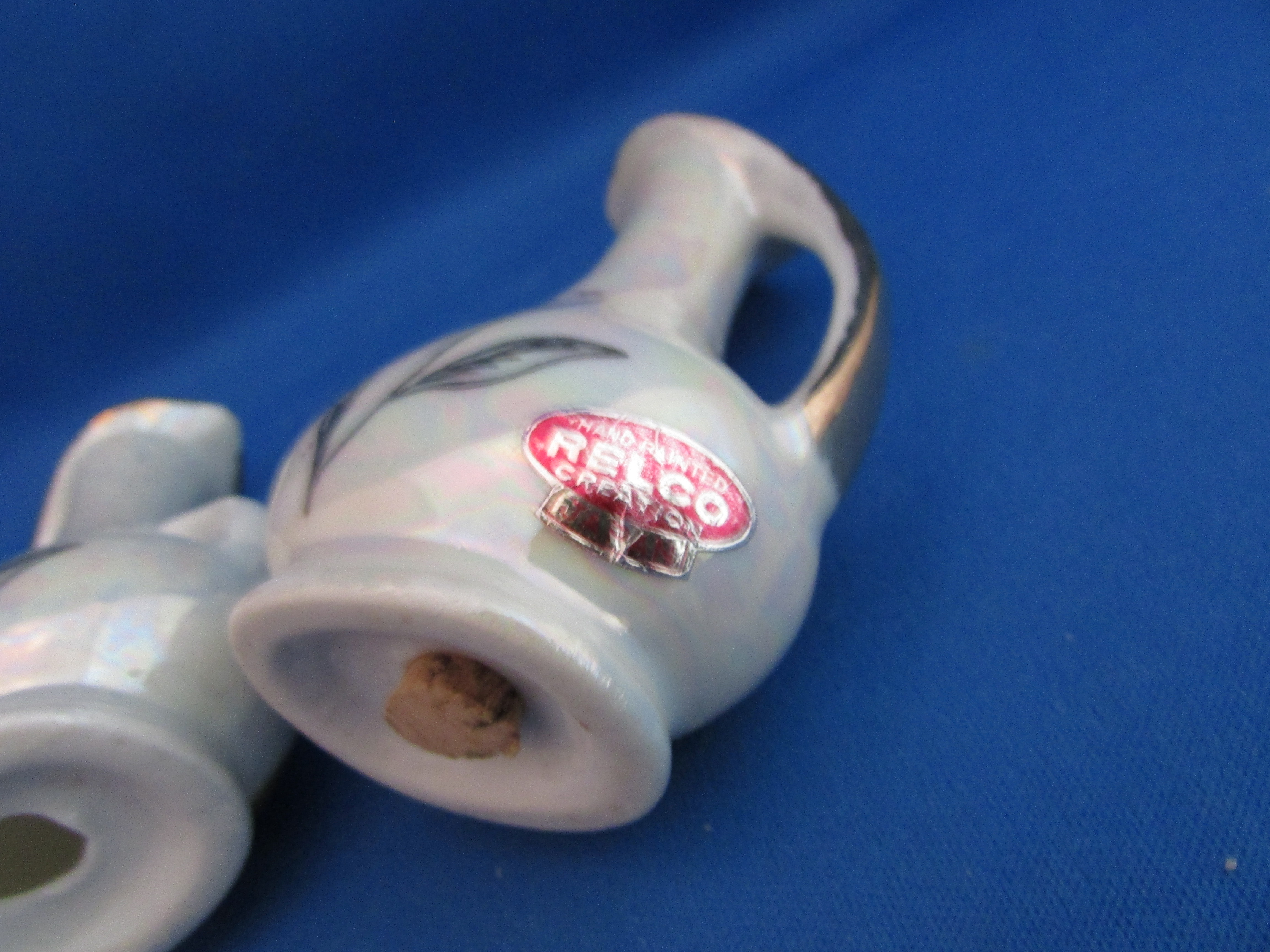 Reclo Gold Trim Salt and Pepper
