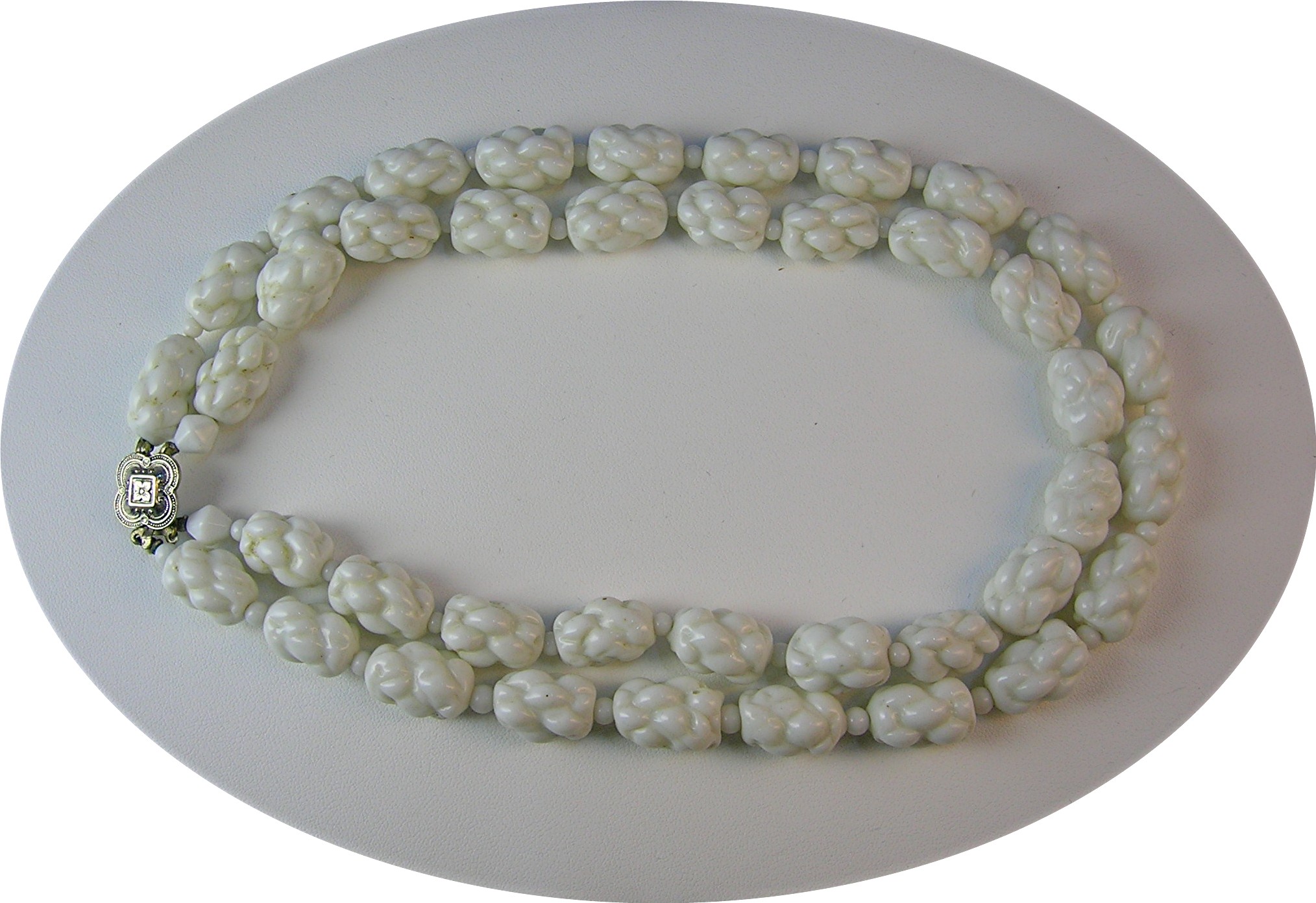 Vintage White Milk Glass 2 Strand Bead Necklace