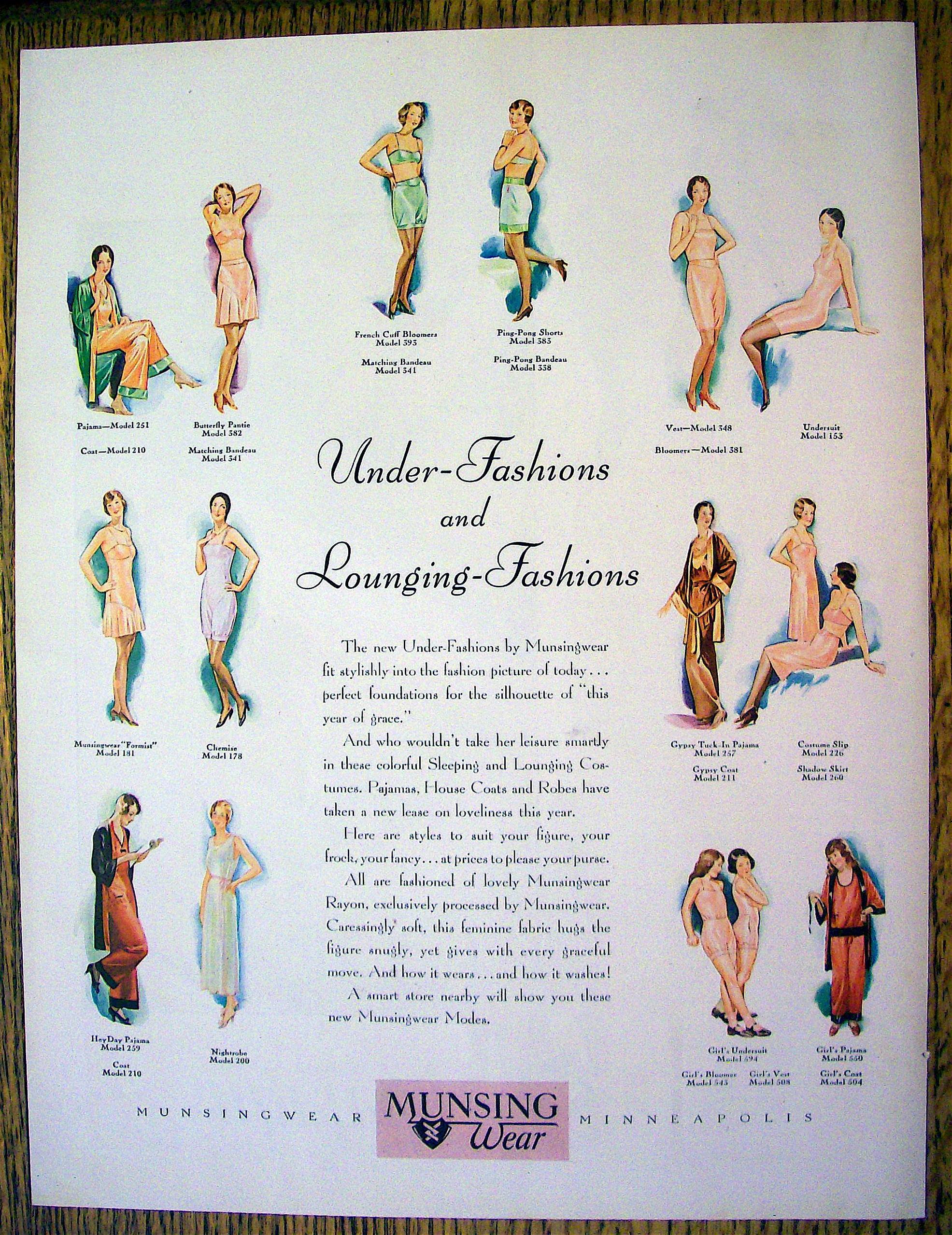 1930 Munsingwear w/Under Fashions & Lounging Fashions