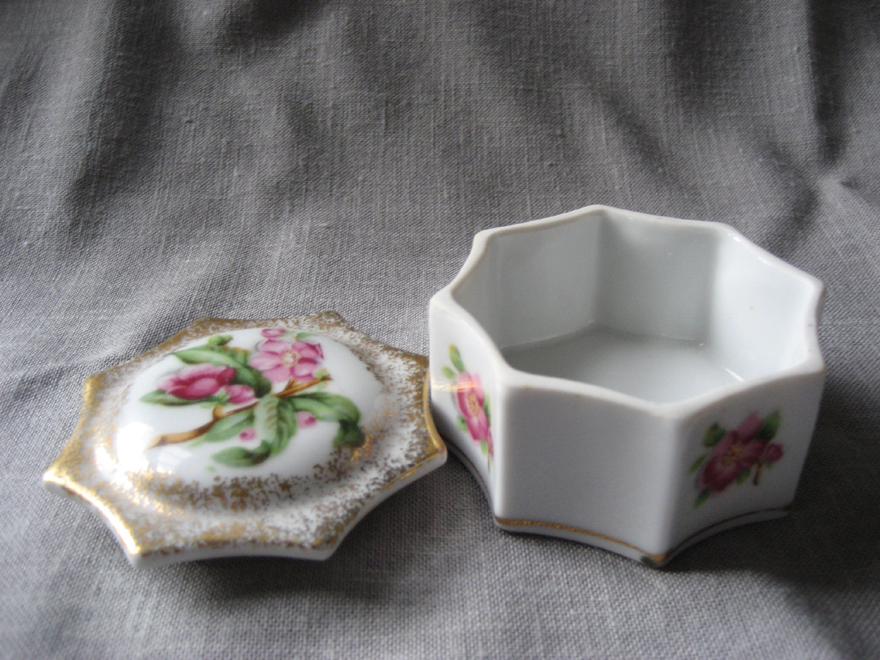 Limose Trinket Box