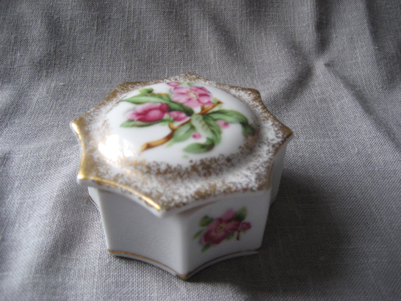 Limose Trinket Box