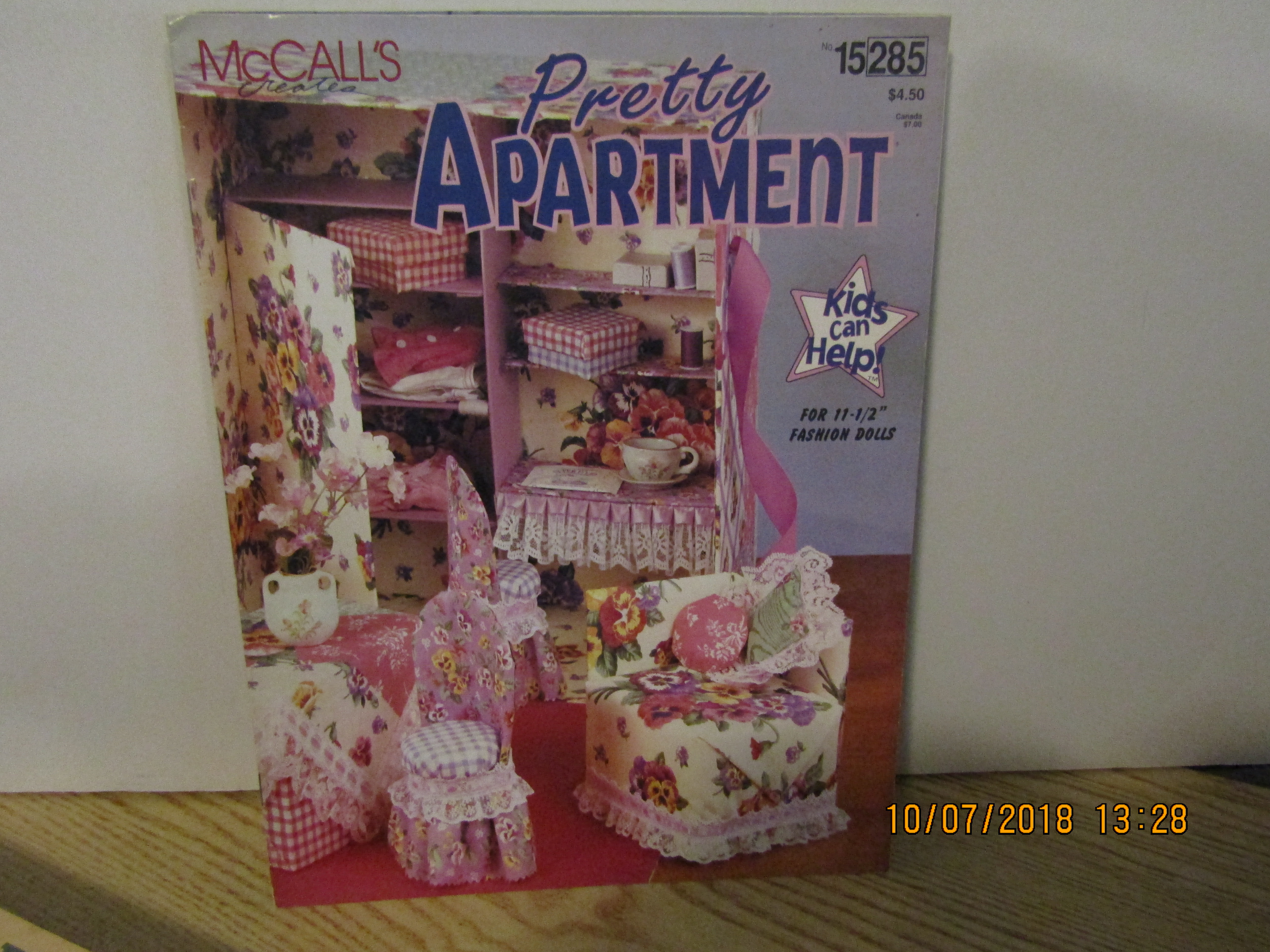 McCall's Fabric Craft  Pretty Apartment  #15285