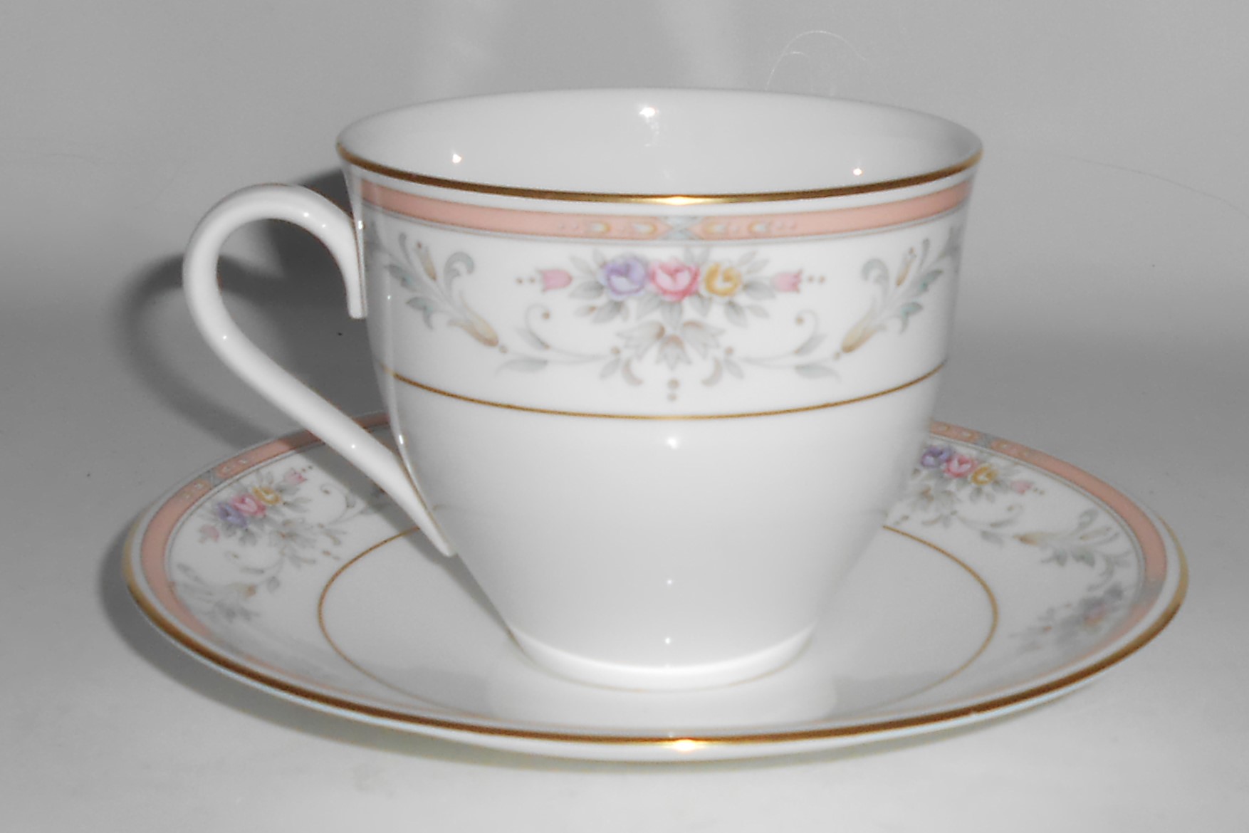 Christopher Stuart MIKASA Bone China Porcelain Spring C