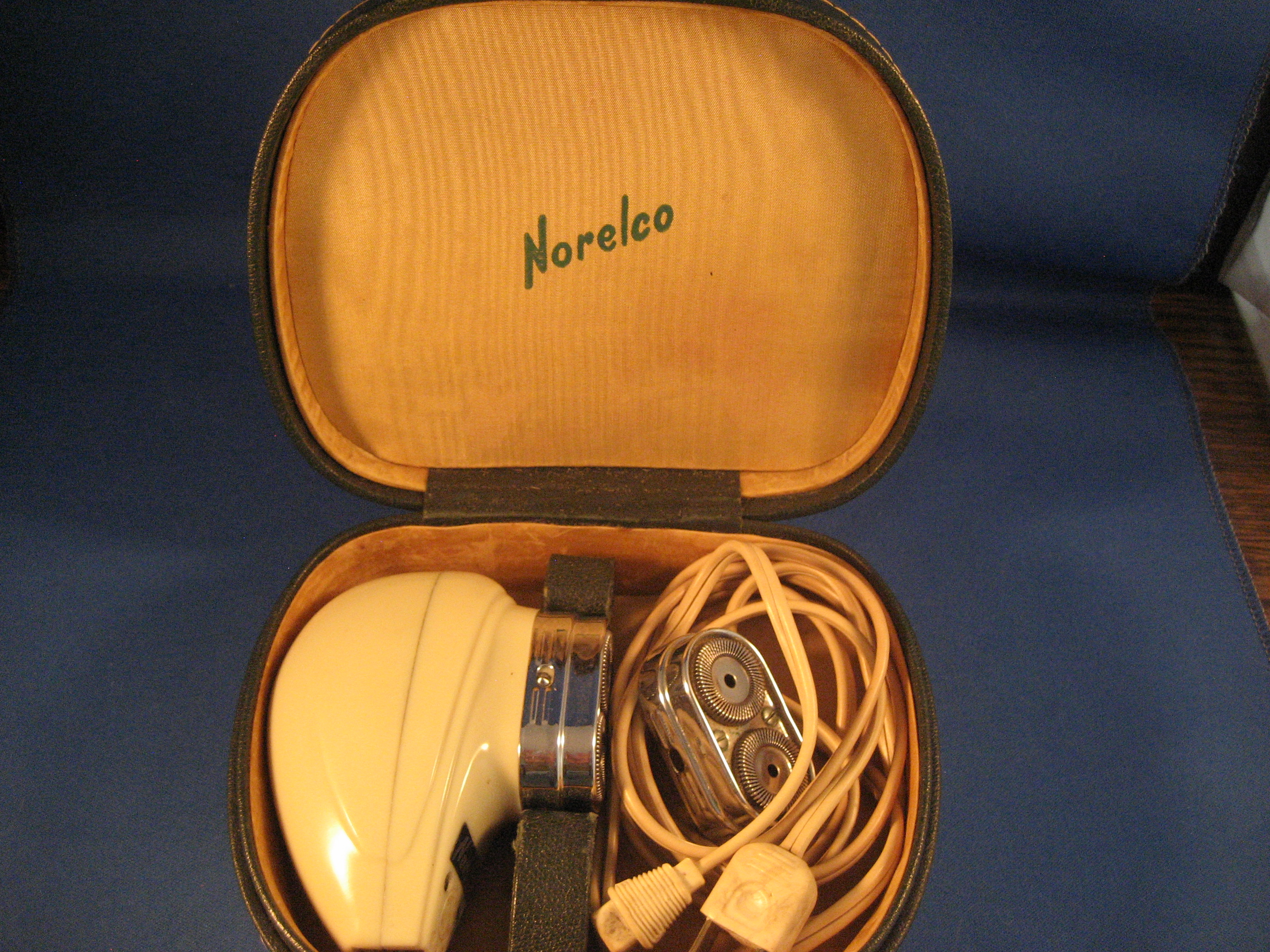 Women's Norelco Electric Shaver