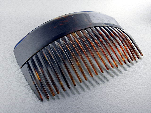 Hair Comb Antique Tortoise Color 40s