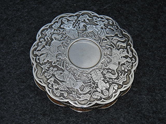 Compact Silver Knights on Horseback Mirror FFAICE