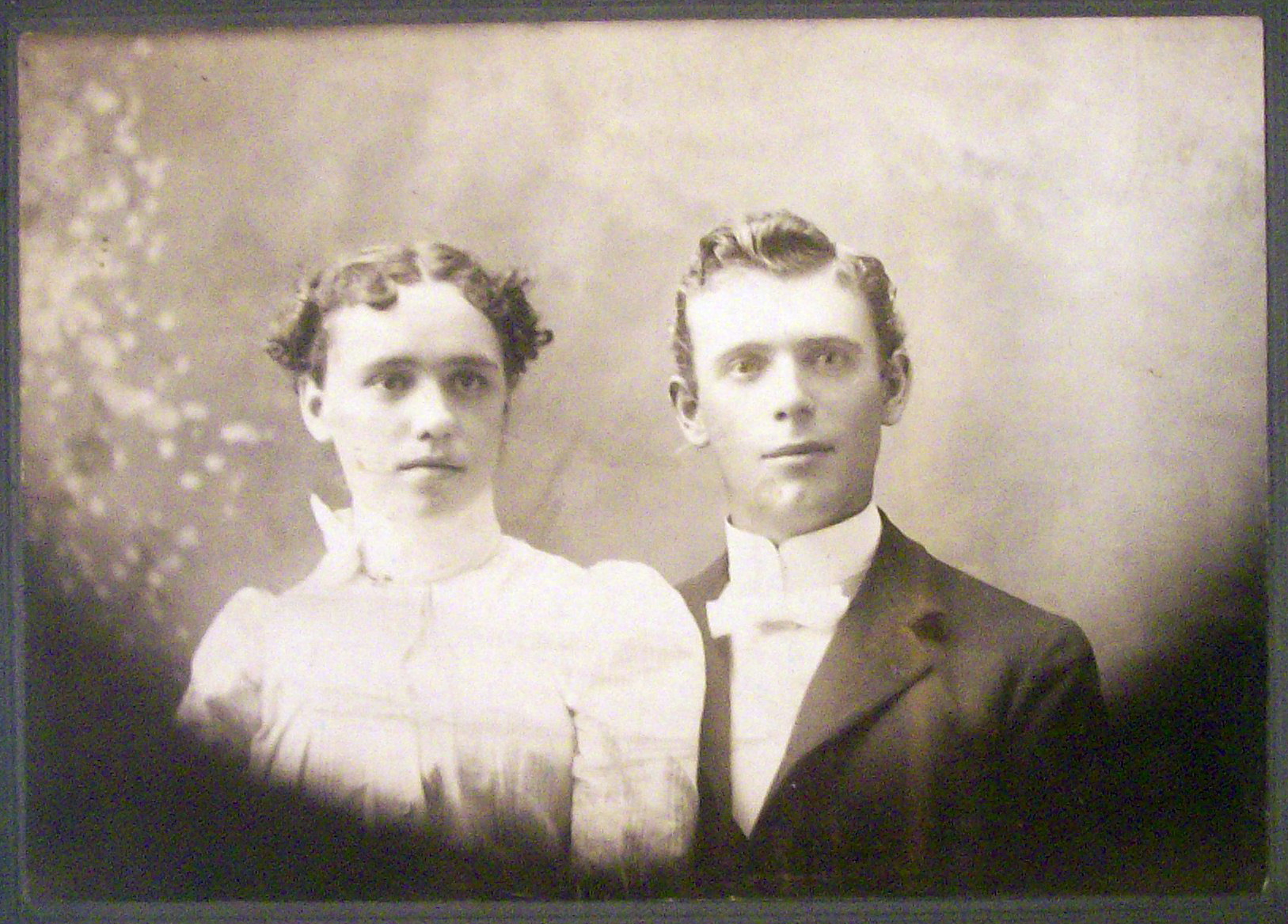 The Happy Couple - Cabinet Photo of a Man & Wife