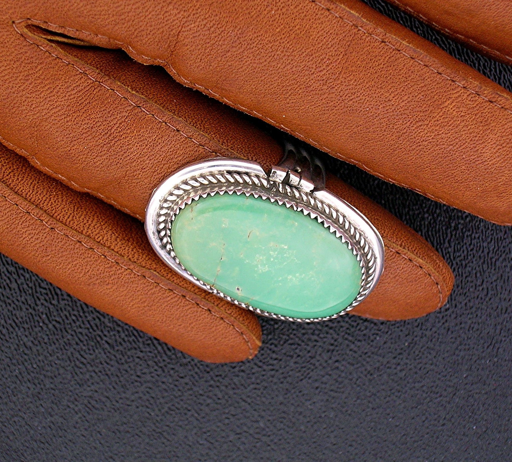 Native American  Sterling Silver Green Turquoise Ring