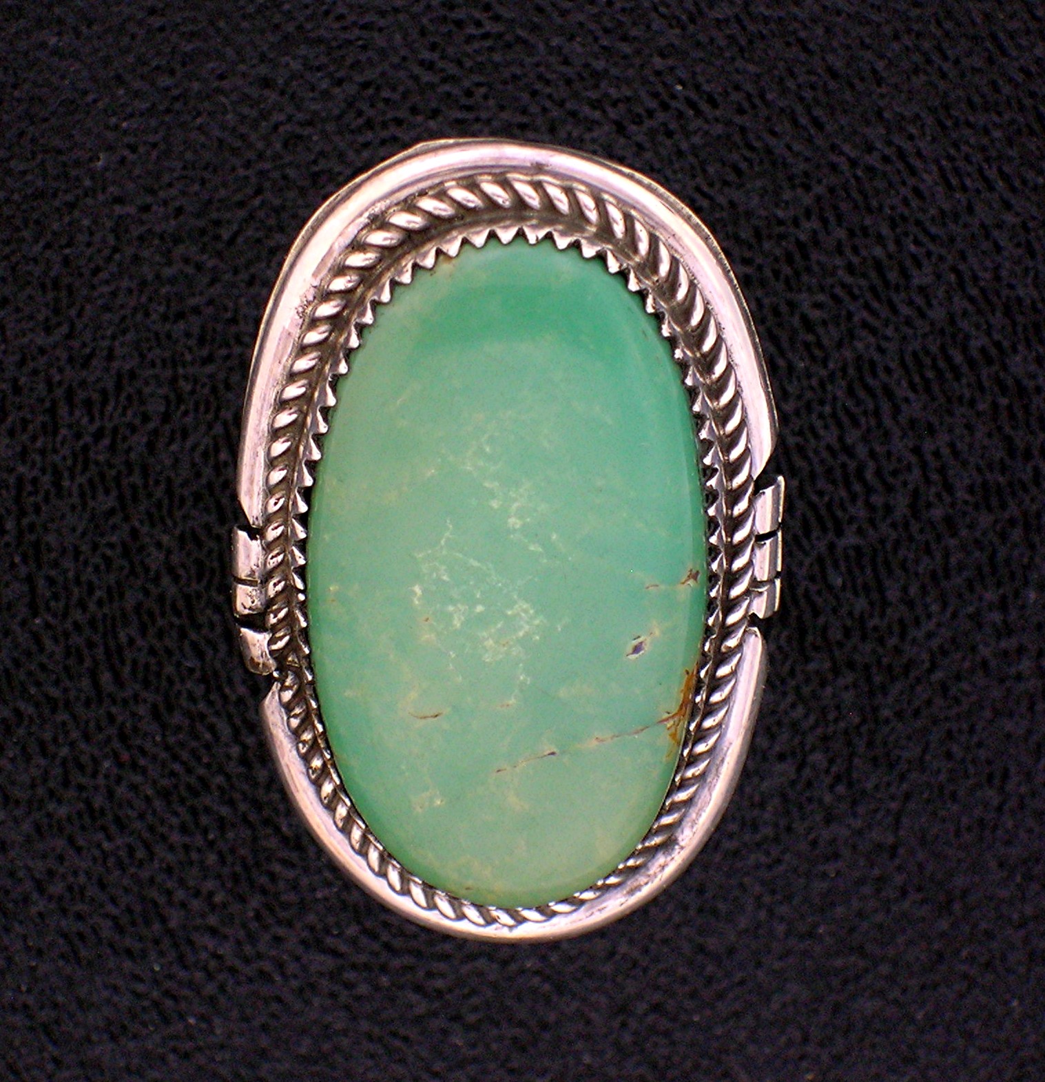 Native American  Sterling Silver Green Turquoise Ring