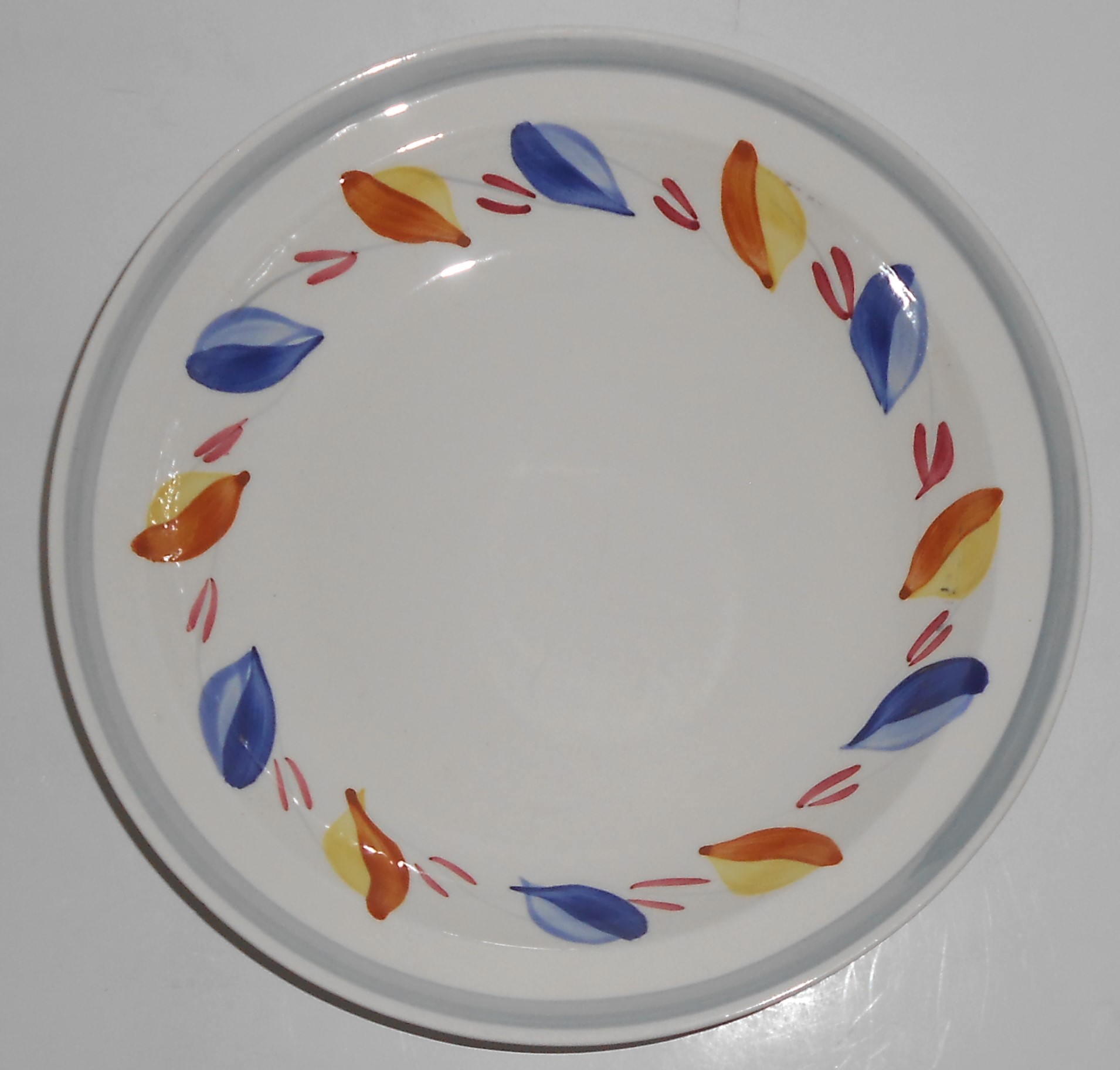 Vernon Kilns Pottery Hand Decorated Susan Soup Bowl