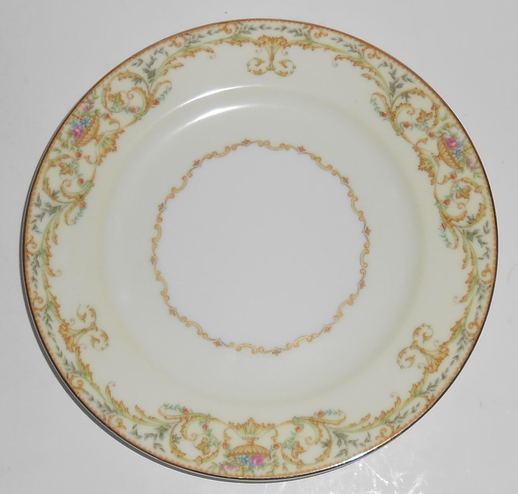 Noritake Porcelain China Floral Basket w/Gold Trim Yell