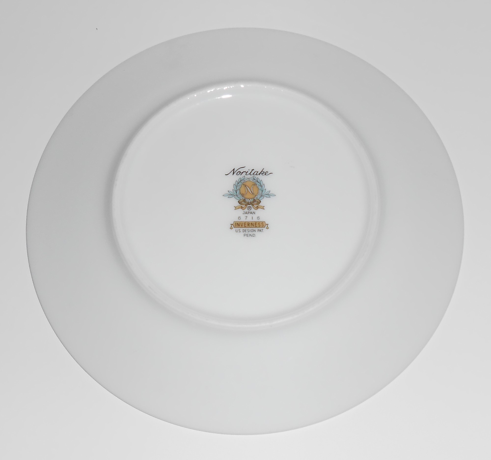 Noritake Porcelain China 6716 Inverness w/Platinum Sala