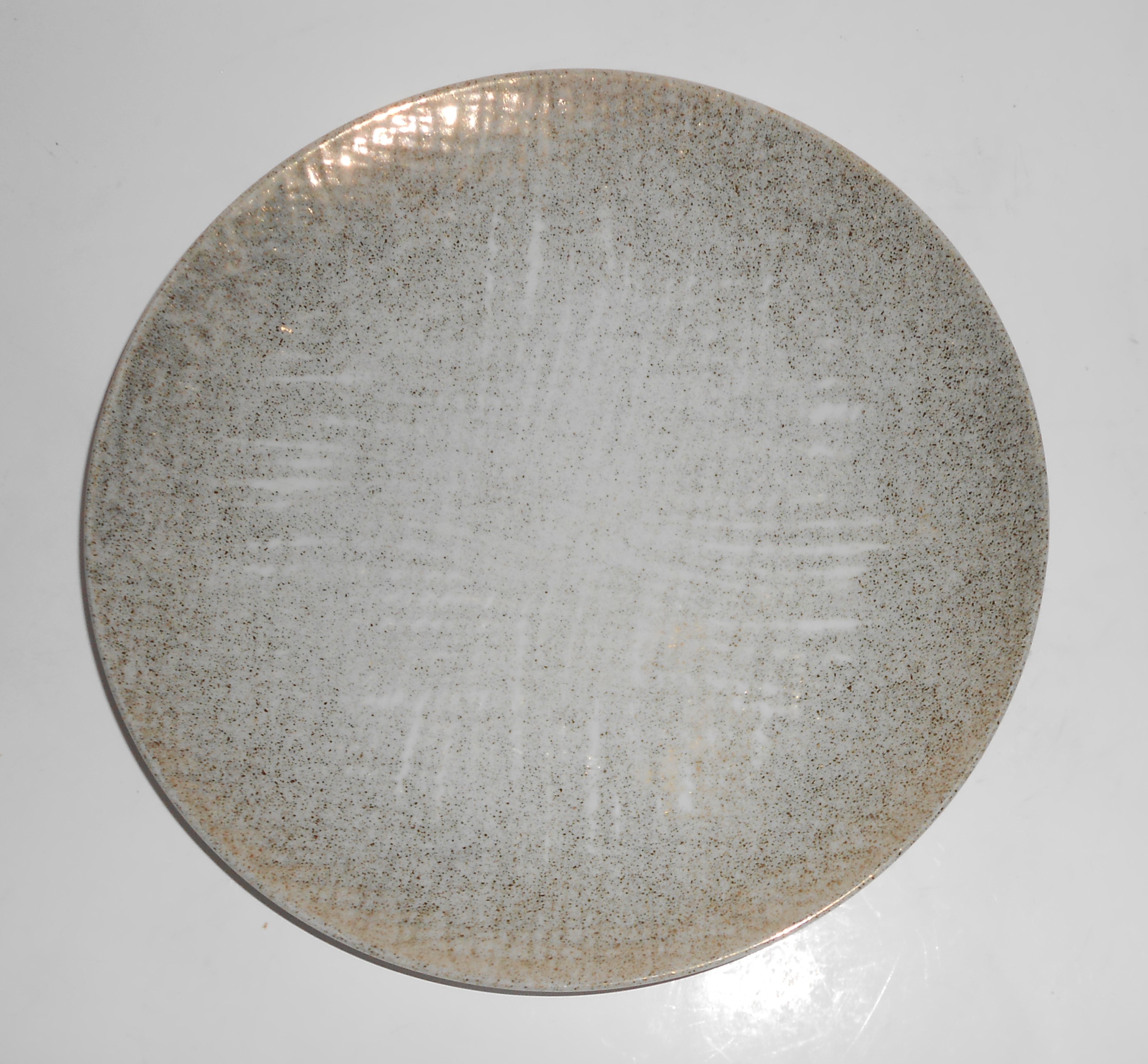 Dorothy Thorpe Porcelain China Gold Crosshatch Salad Pl