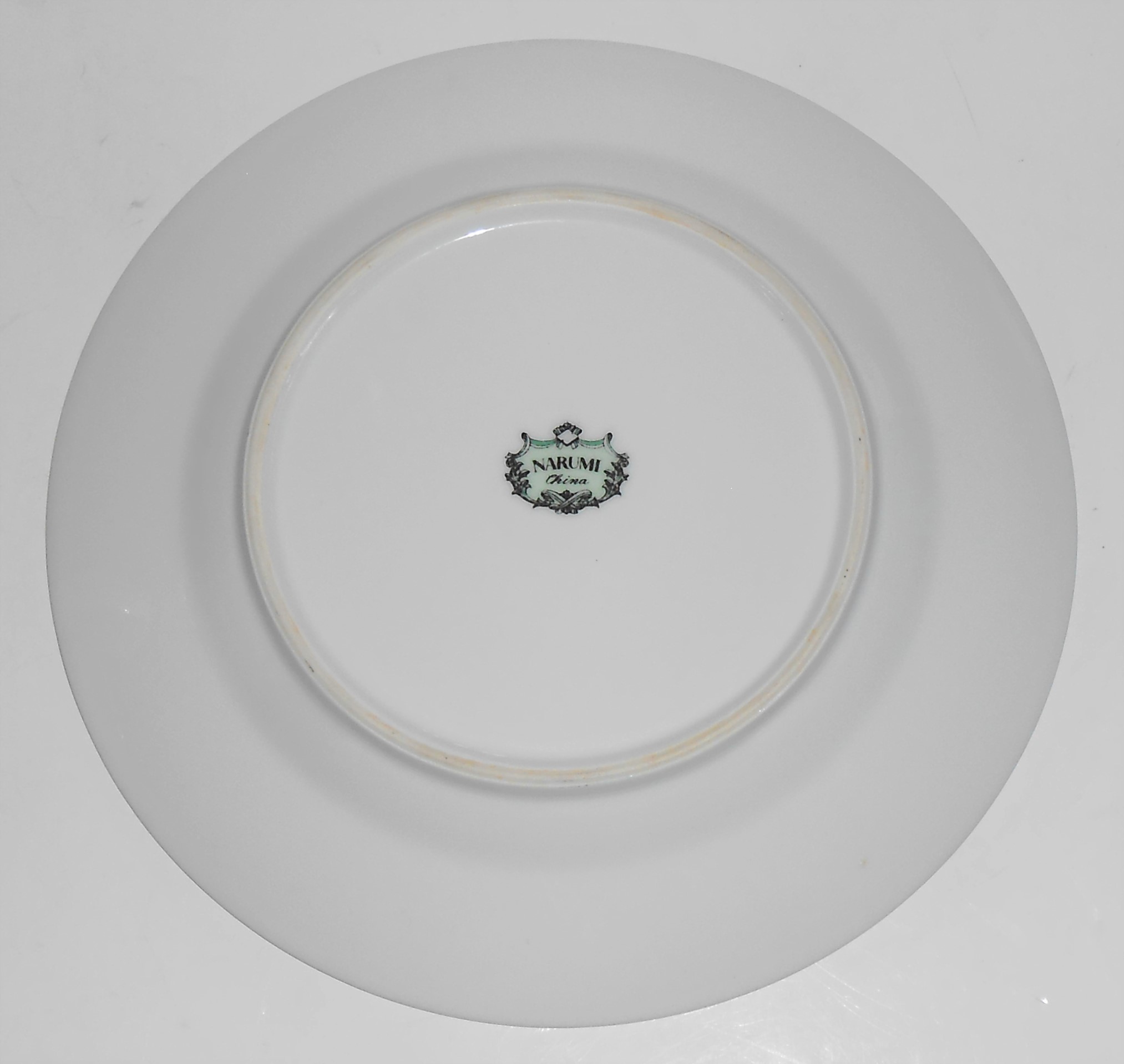 Narumi Porcelain China  Rosebud w/Gold Salad Plate