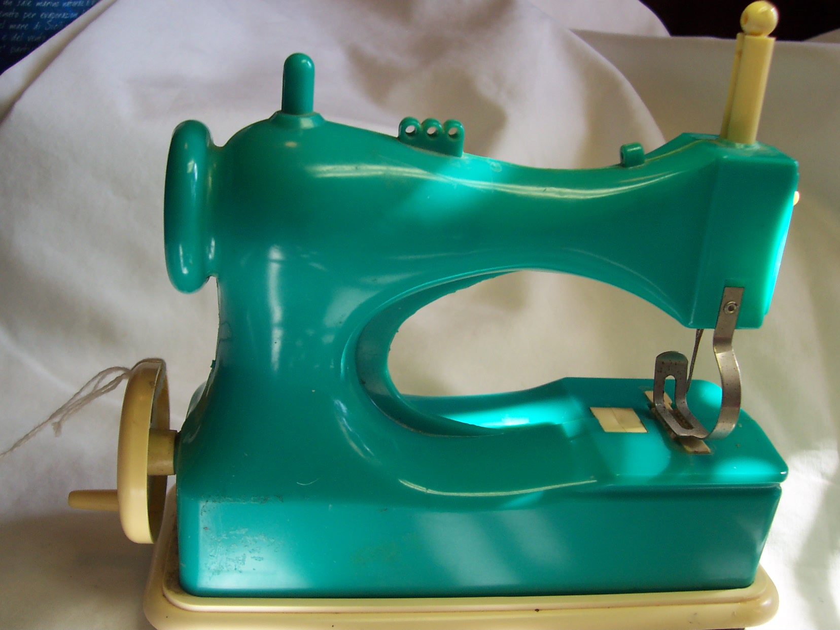 Sew Rite Toy Sewing Machine no 1500 Hasbro