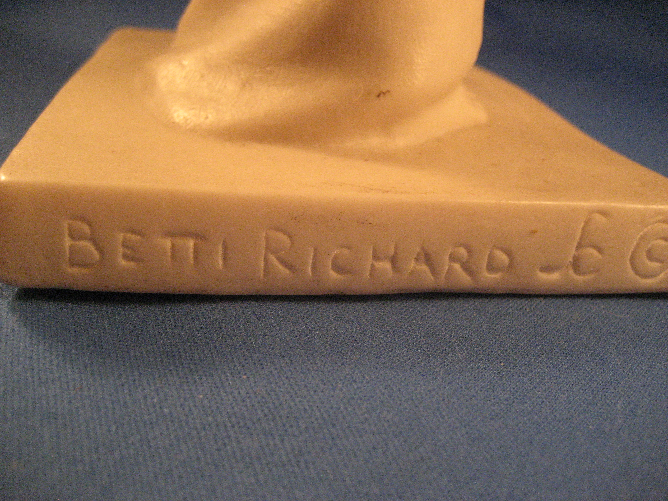 Elegantlady sculpture by Betti Richards