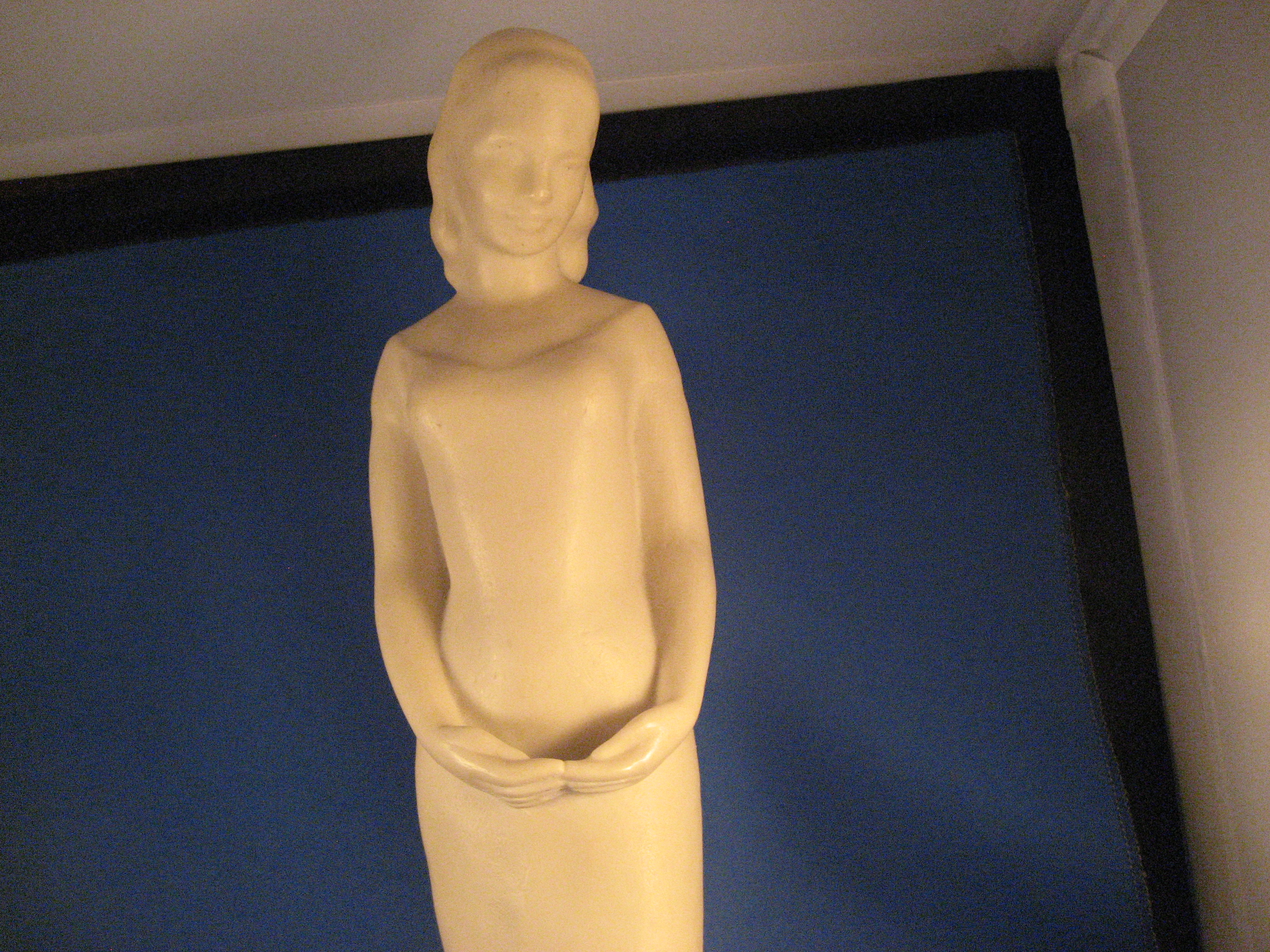Elegantlady sculpture by Betti Richards
