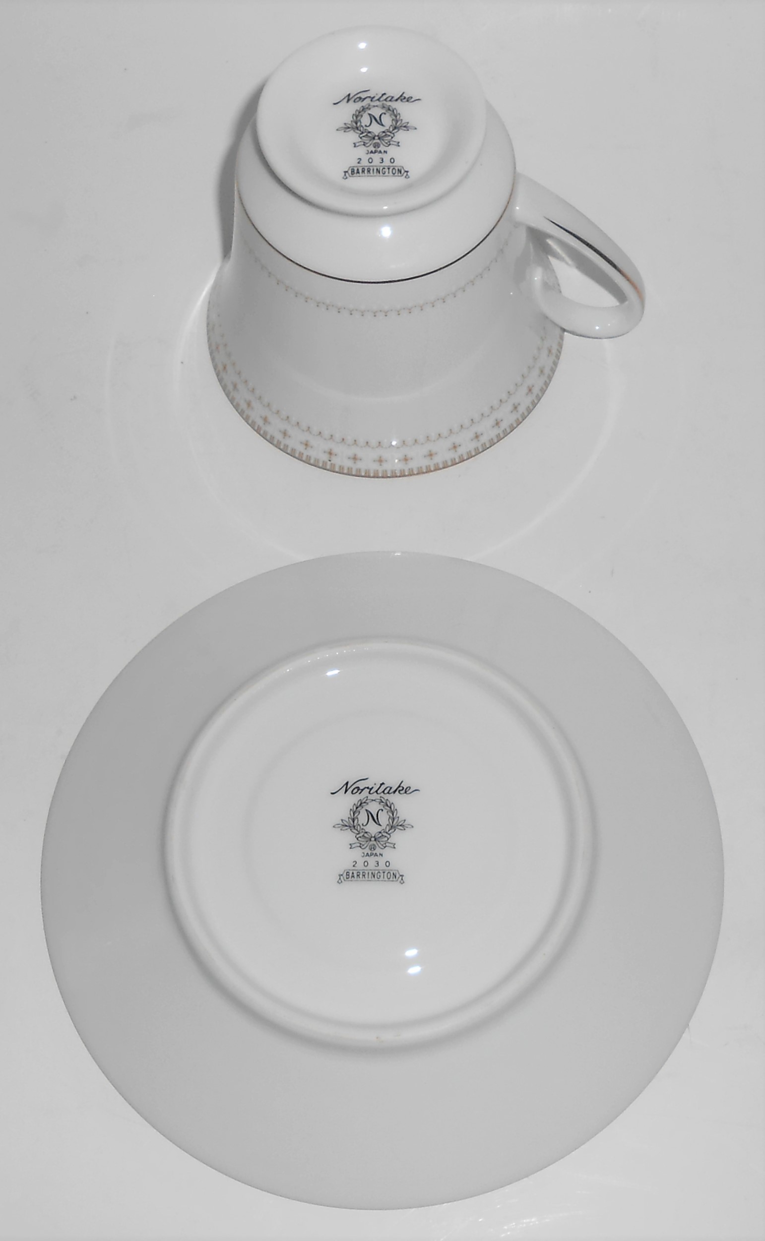 Noritake Porcelain China 2030 Barrington w/Gold Cup & S