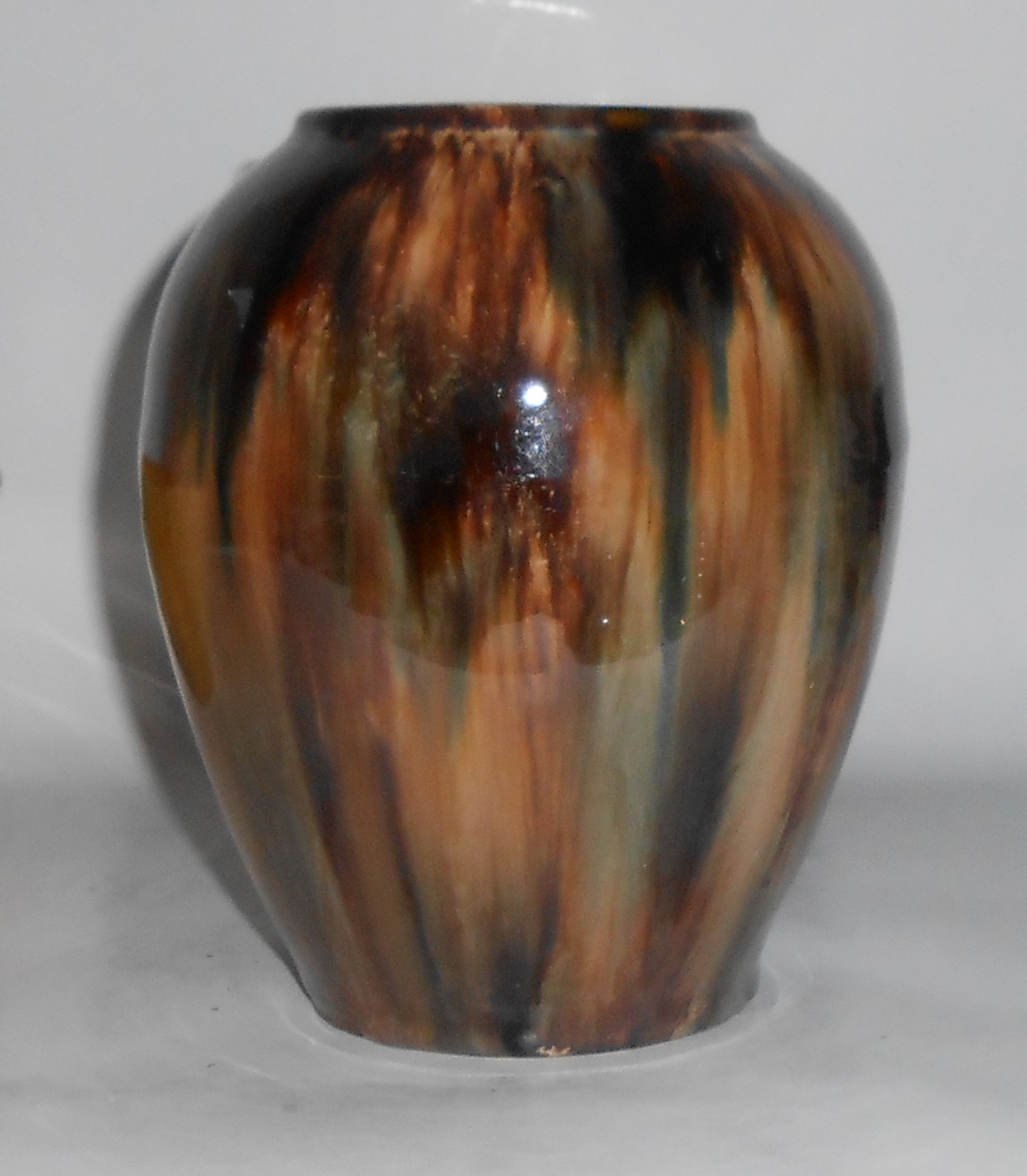 Brush McCoy Pottery Brown Onyx #050 Art Vase #2