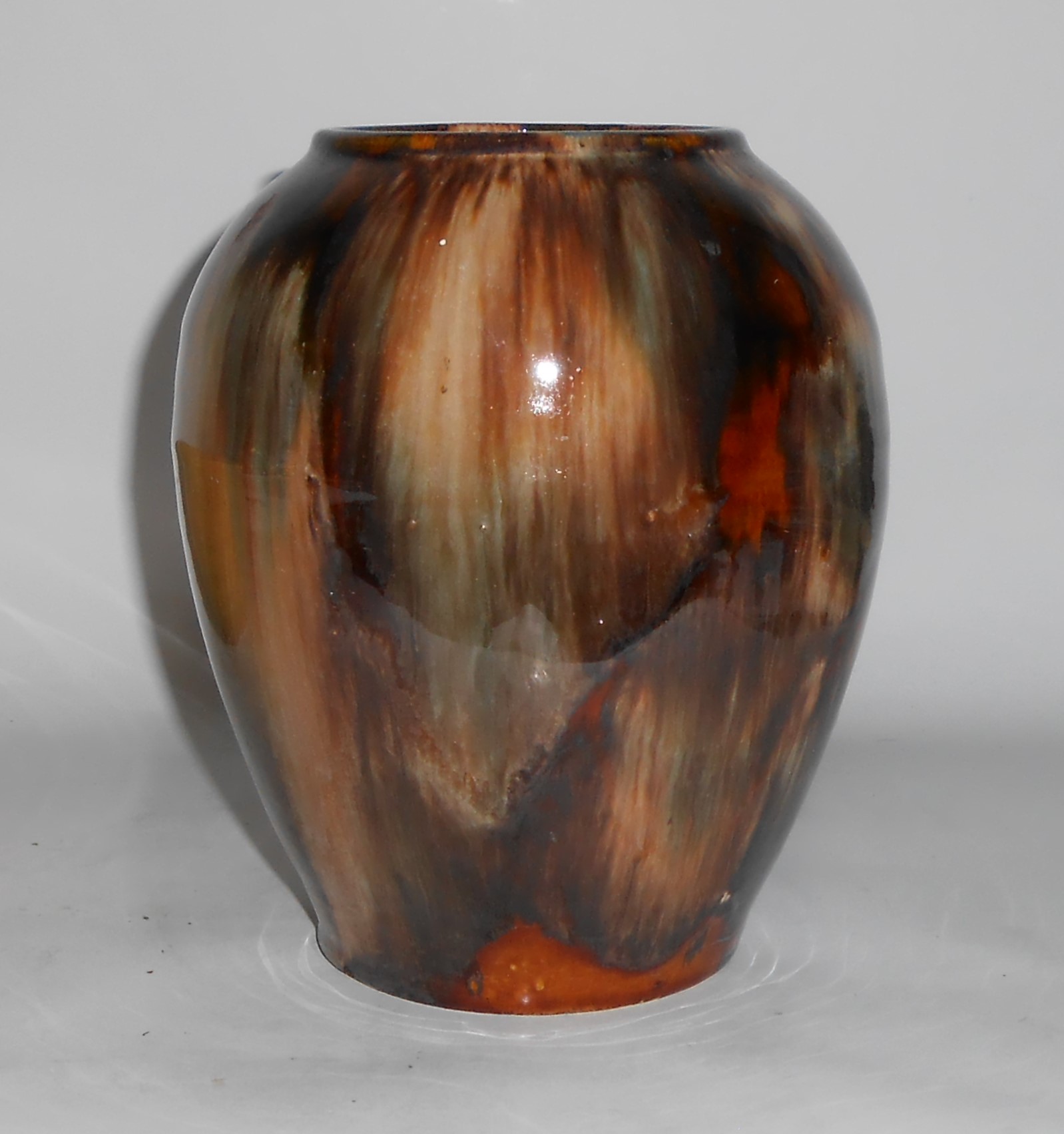 Brush McCoy Pottery Brown Onyx #050 Art Vase #2