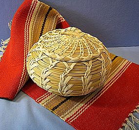 Papago Indian basket Tohono O'odham basket