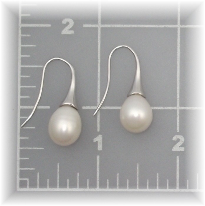 Earrings Sterling Silver 10mm Freshwater Pearl Loop Pie