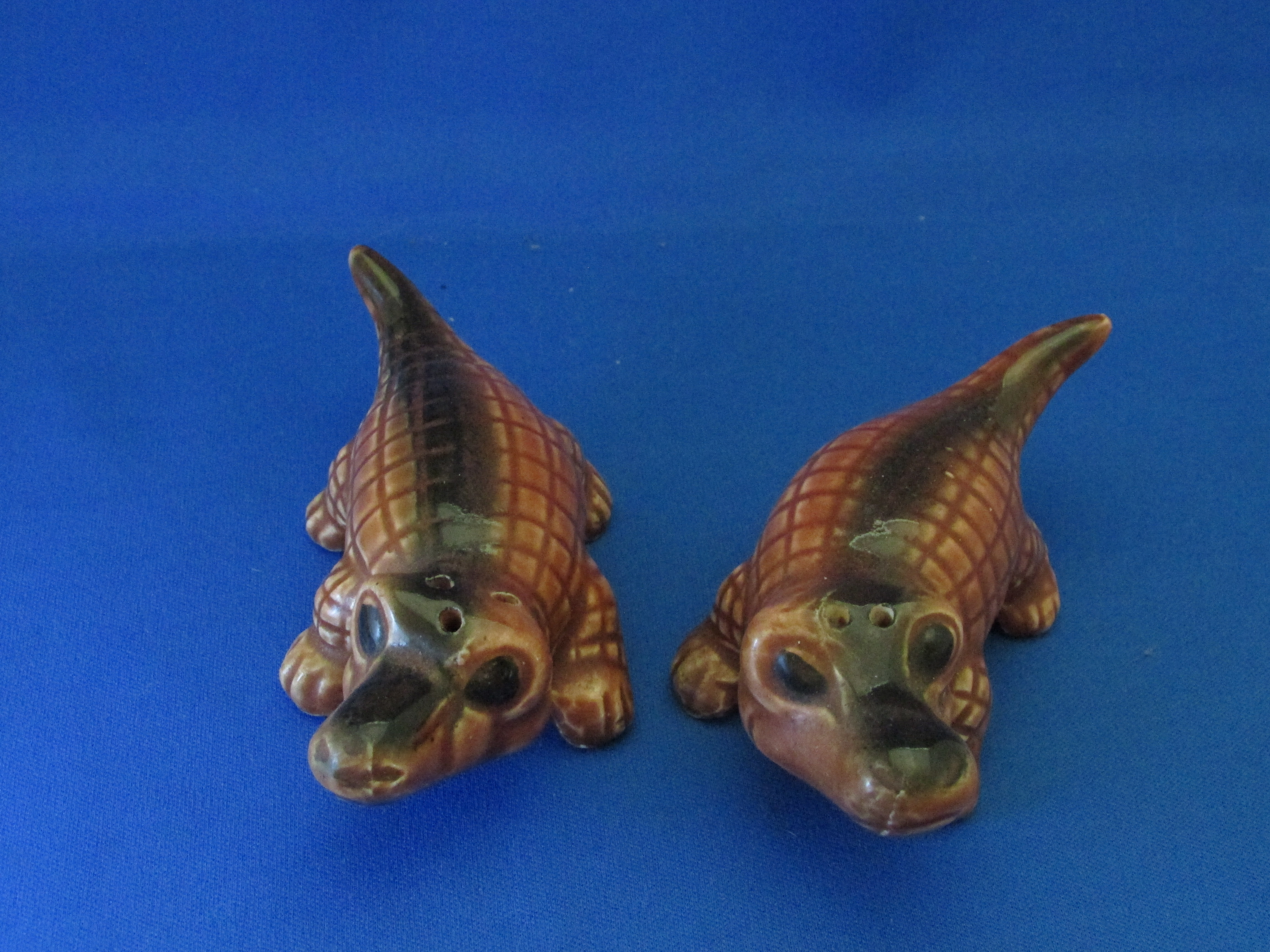 Alligator Salt and Pepper Shakers
