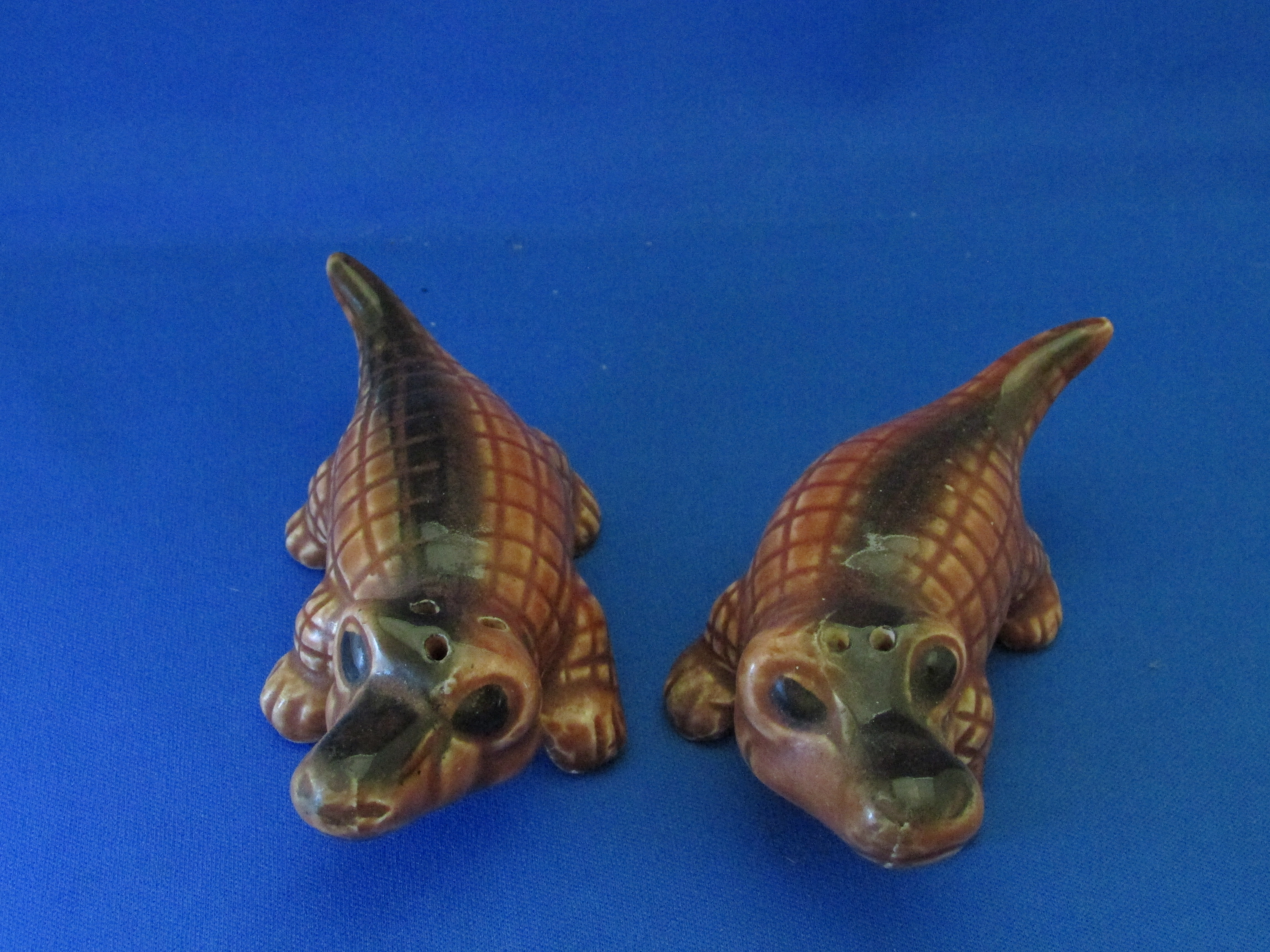 Alligator Salt and Pepper Shakers
